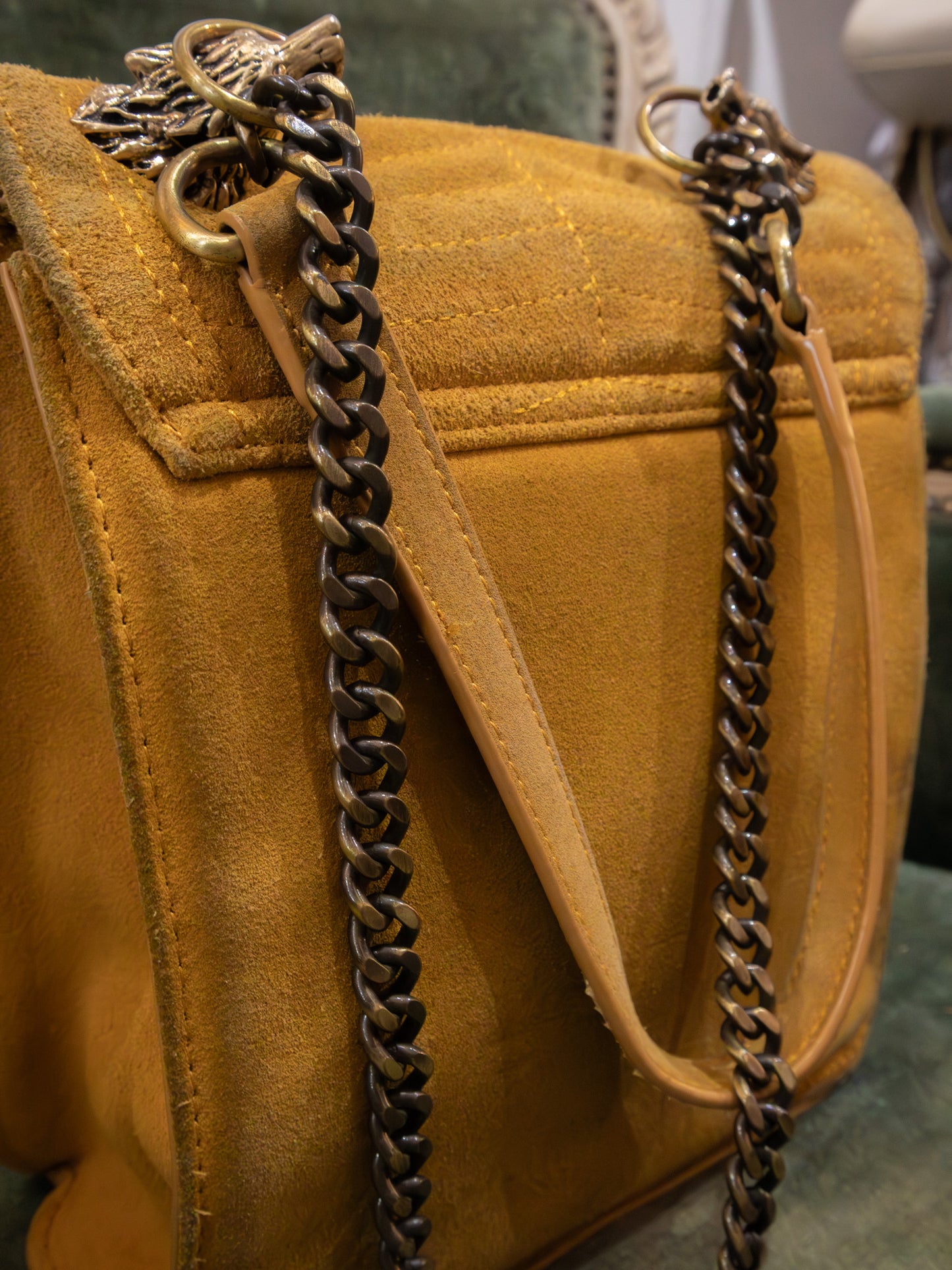 Sac Bandoulière "Wolf" en Cuir Grainé Jaune Safran — Archives Zara