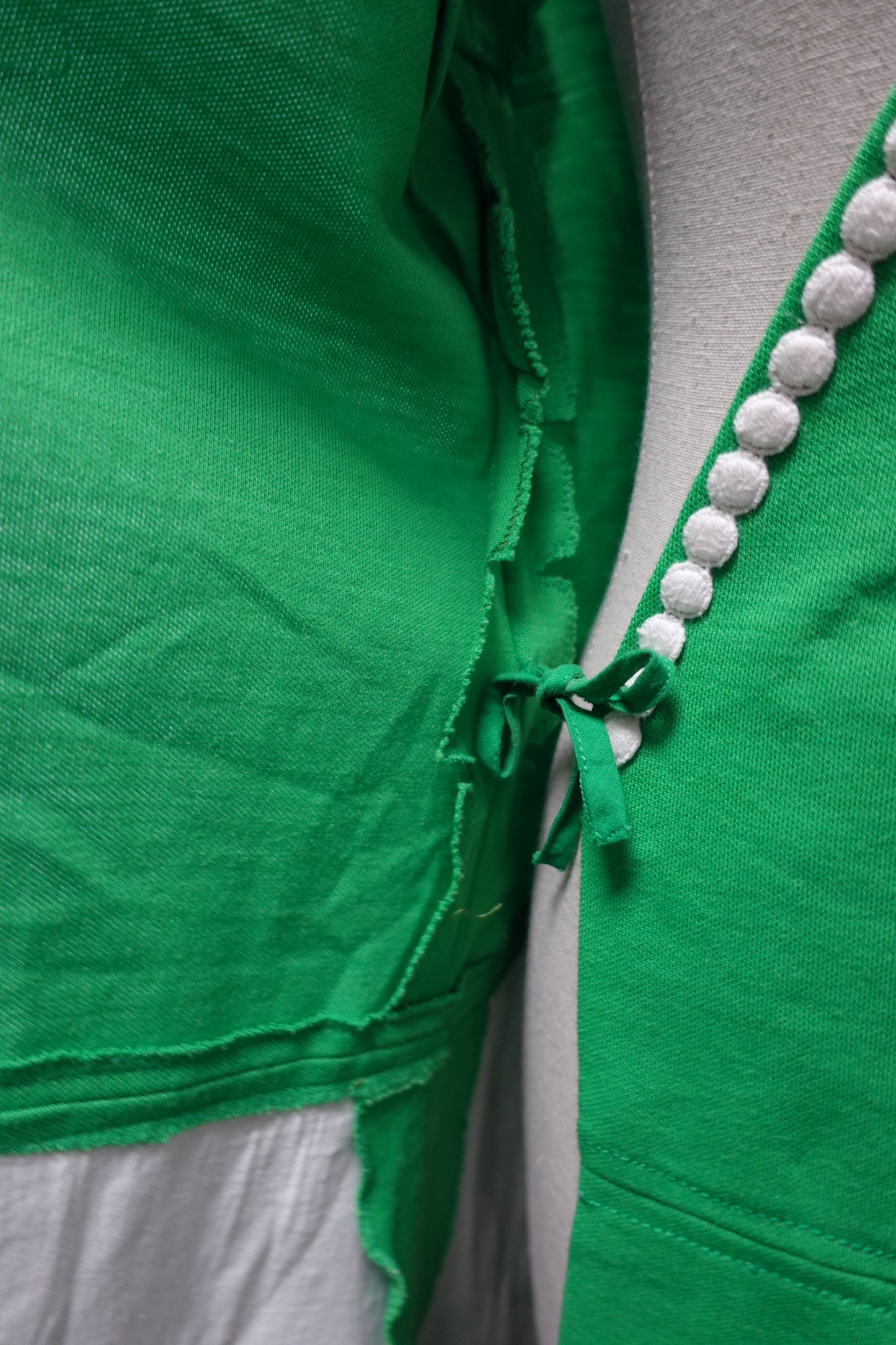 Robe Portefeuille Vintage Années 70 – Vert Pop & Coupe en A II