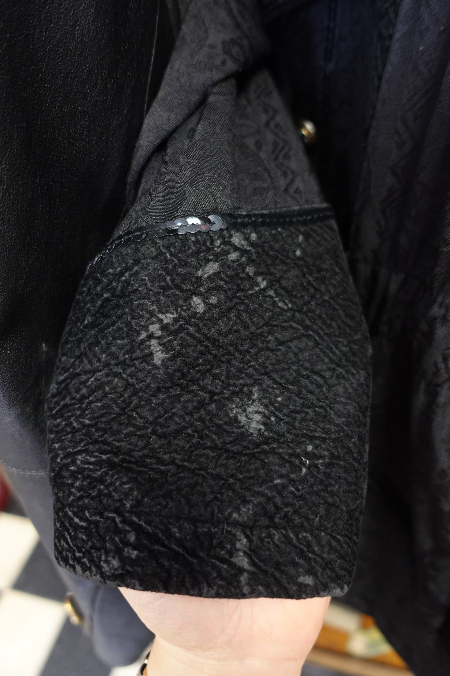 Veste Blazer Longue "Midnight" à Sequins et Ceinture — Pièce d'Archive Rétro