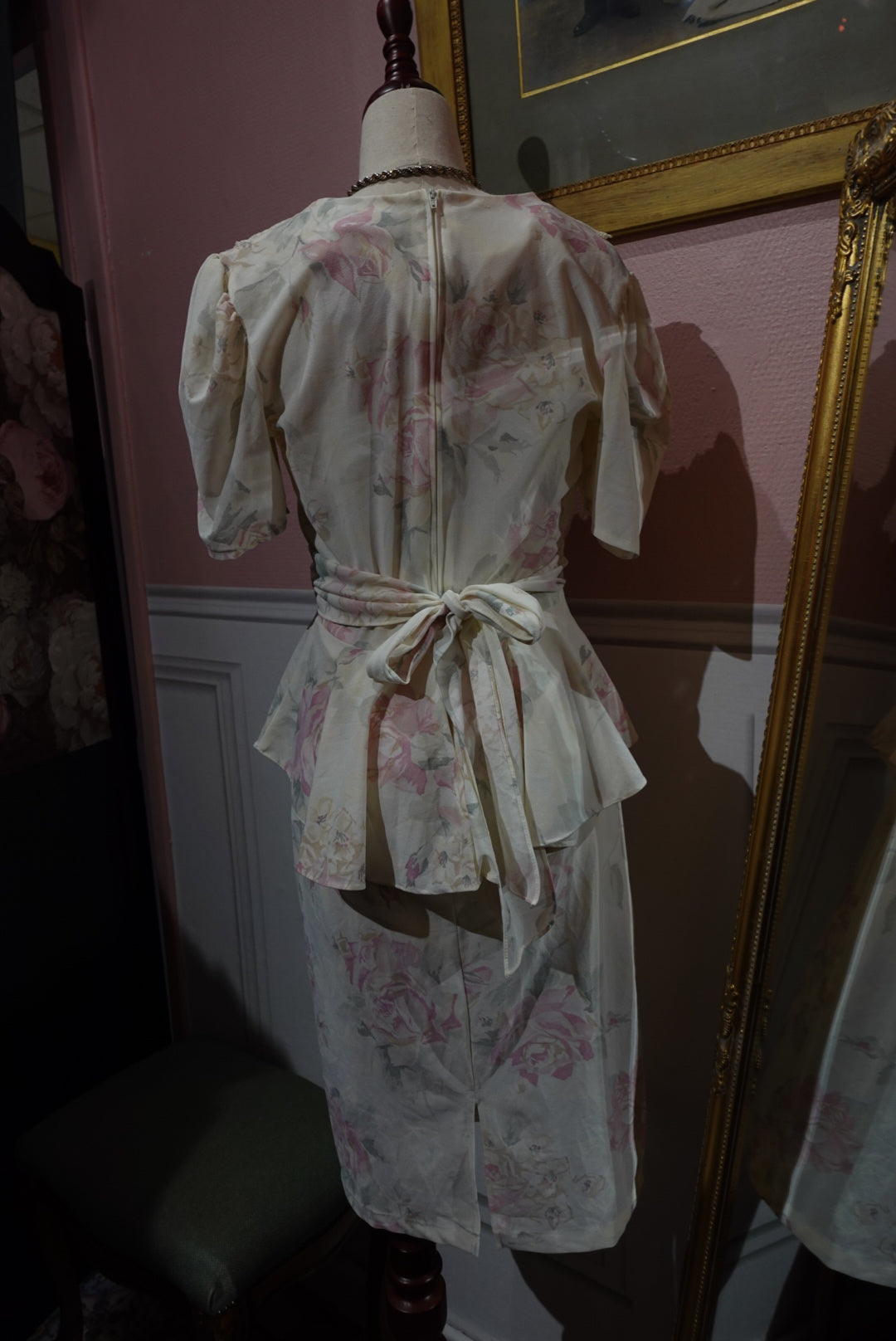 La Robe "American Romance" — Basque & Dentelle (Made in USA)