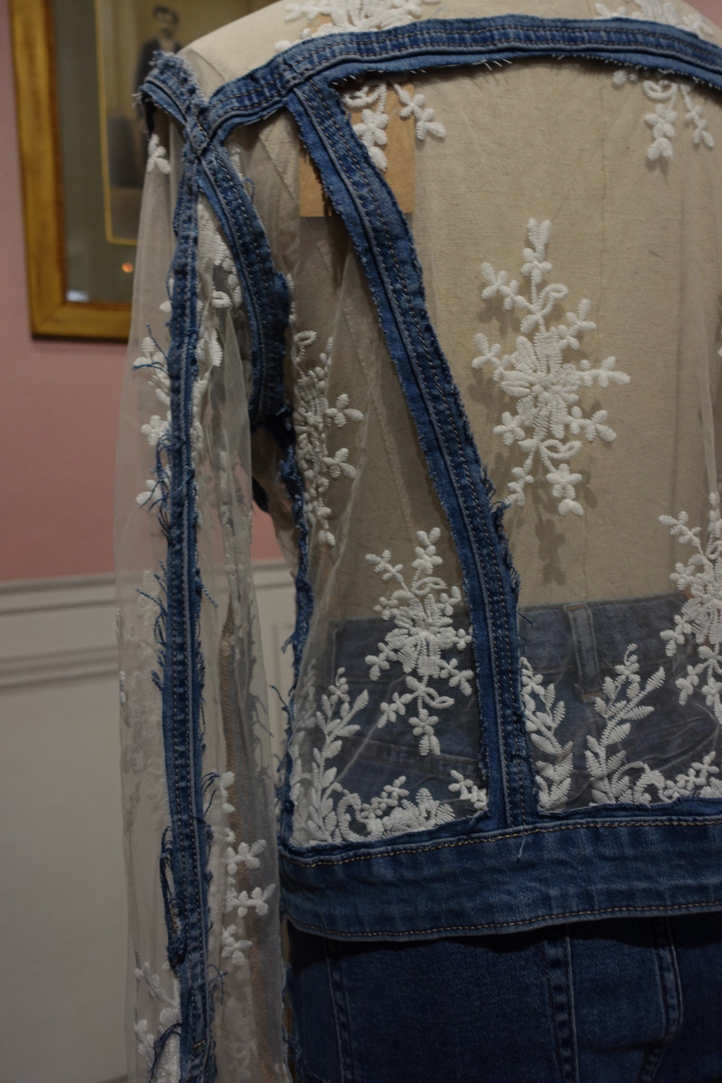 Veste en Jean & Dentelle Vintage - Jeux de Transparence - Taille S