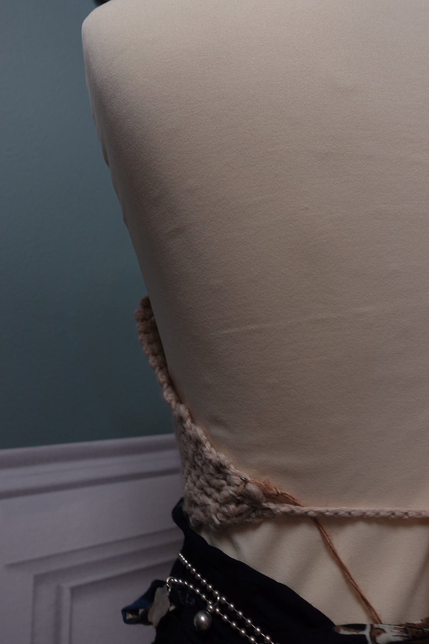 Top crochet fait main beige dos nu – Style bohème – Taille S