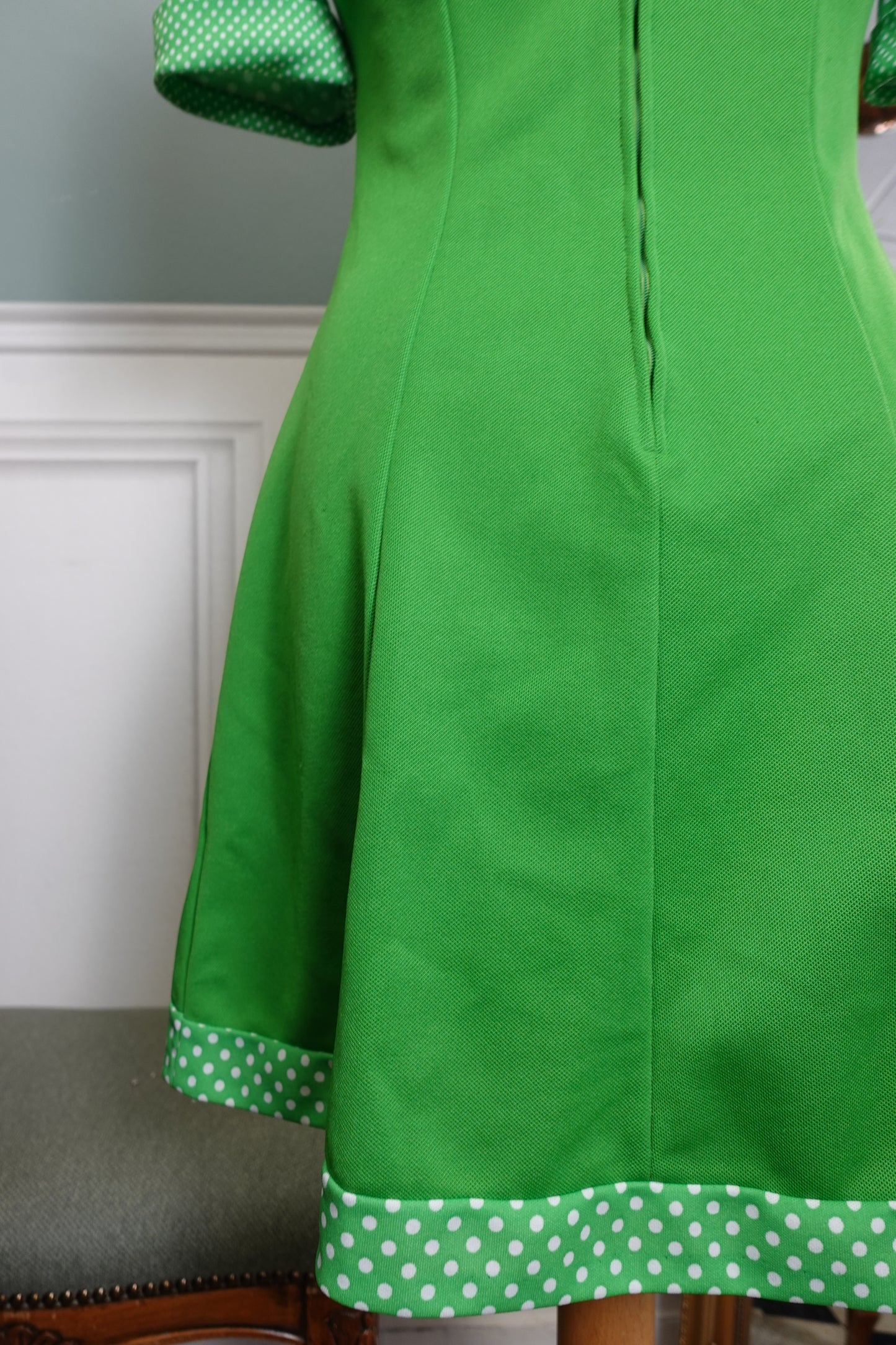 Robe vintage années 60/70 verte à pois