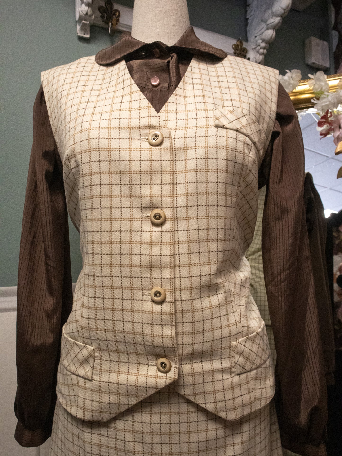 Ensemble Coordonné "Academia" Fait Main en Laine Beige et Chocolat — Pièce Unique Rétro