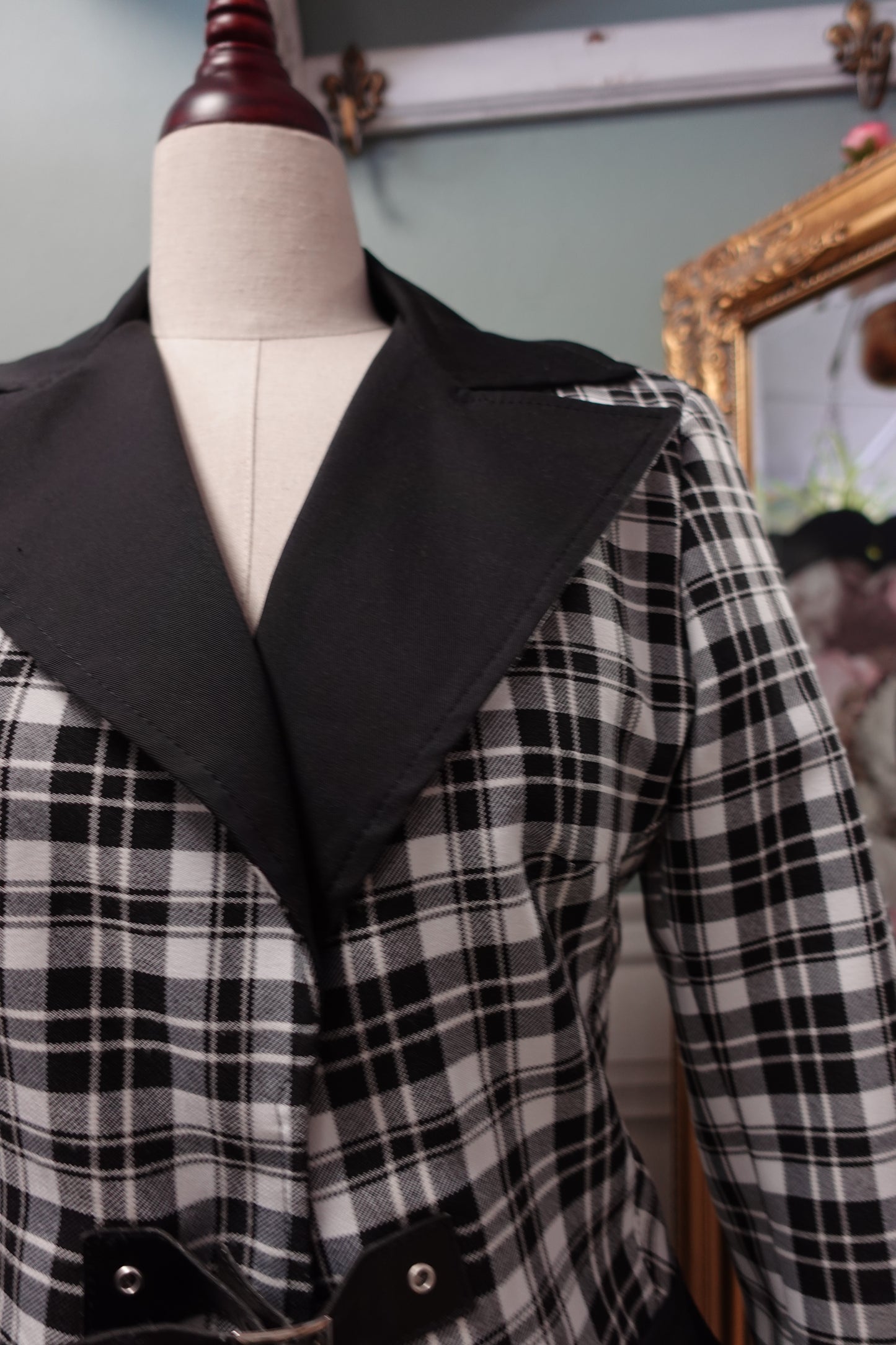 Blazer Rinascimento noir et blanc à carreaux – Made in Italy – Taille 36/38