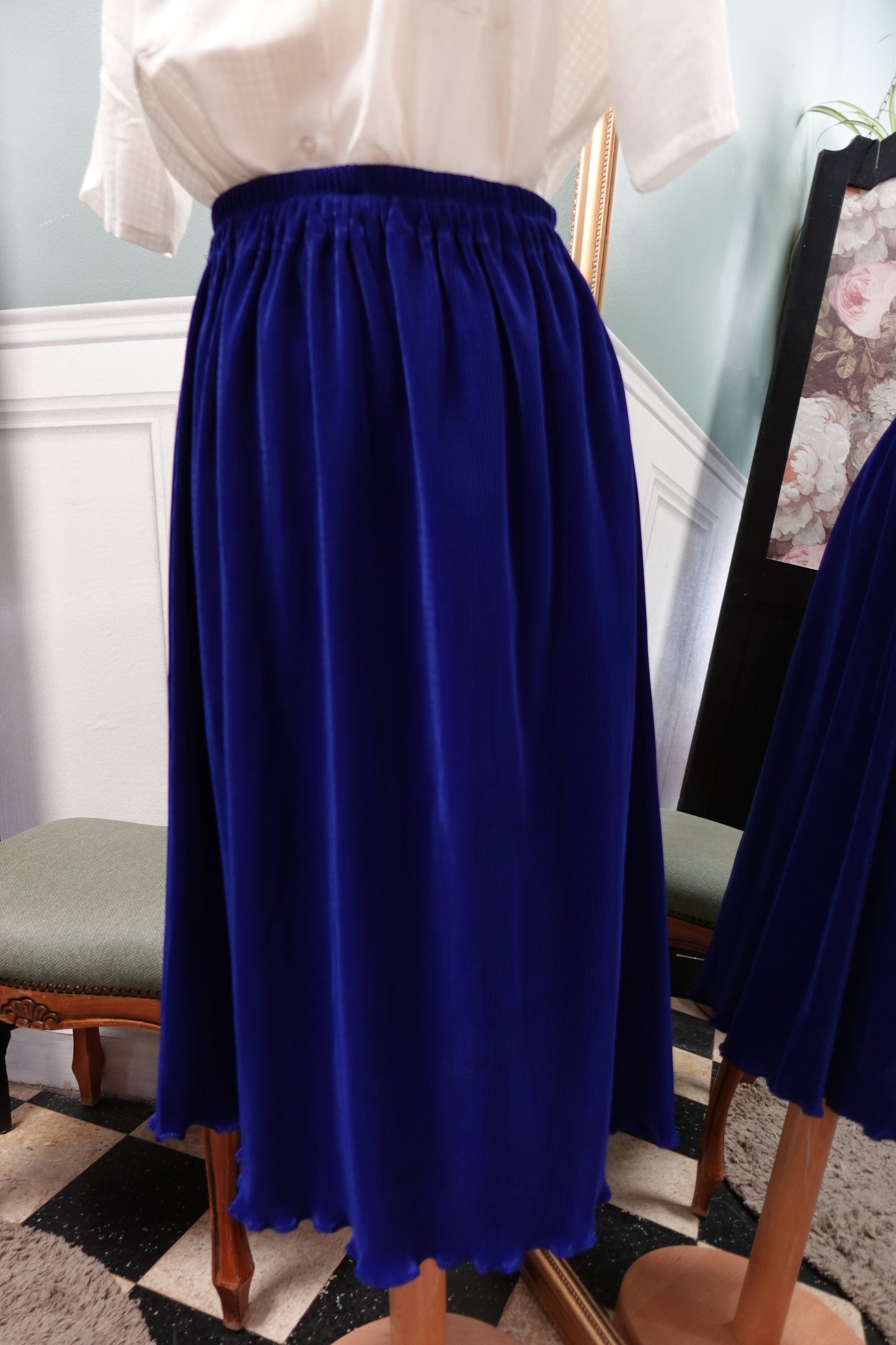 Jupe midi micro-plissée – Bleu Électrique