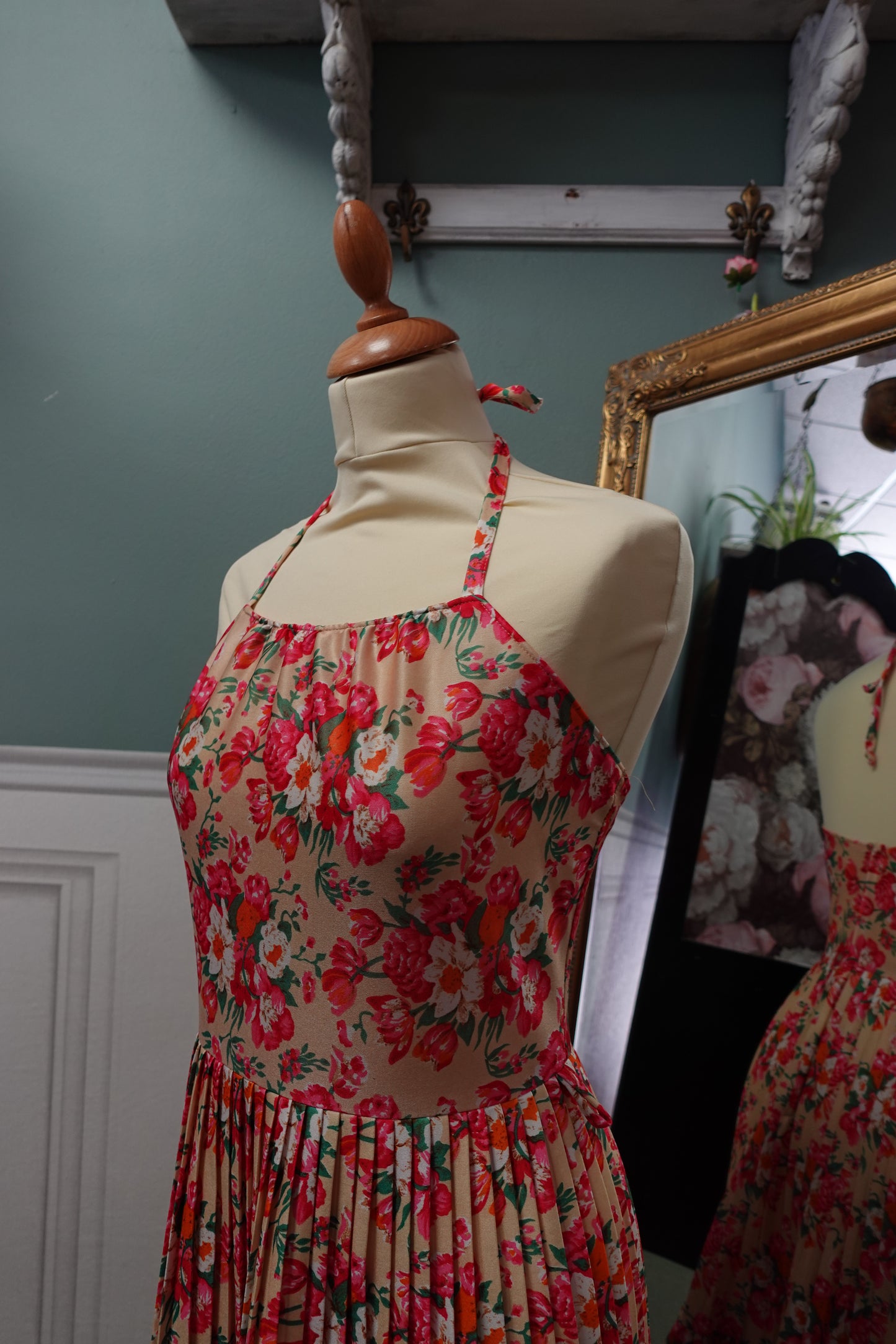 Robe midi dos nu plissée – Imprimé Floral John Rag Vintage