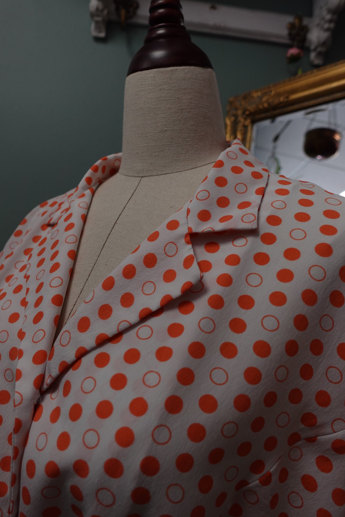 Chemise fluide à pois vitaminés "Sorbet" – Blanc, Corail & Rose
