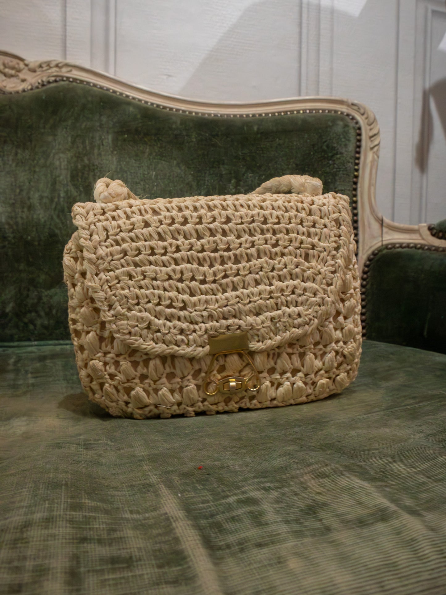 Sac Mallette Vintage en Osier Tressé & Métal Doré (Circa 1970/1980)