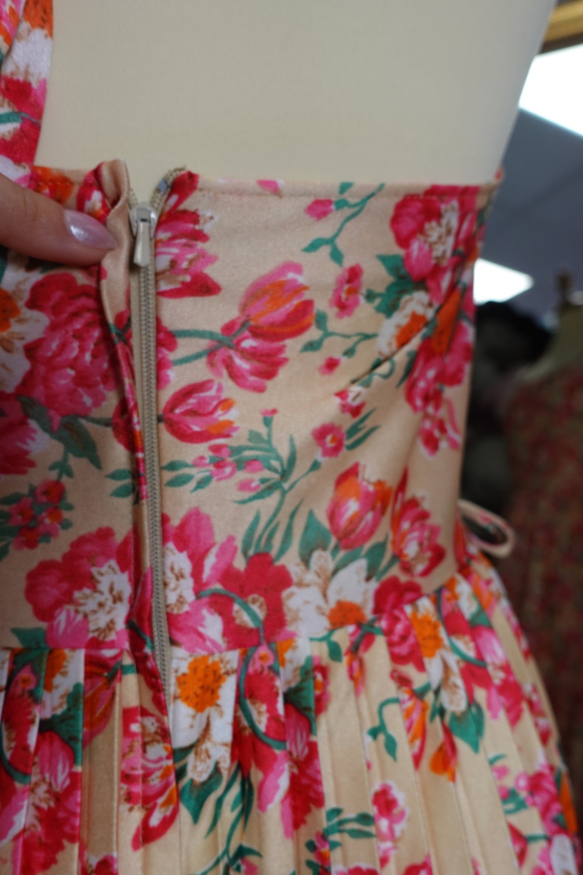 Robe midi dos nu plissée – Imprimé Floral John Rag Vintage