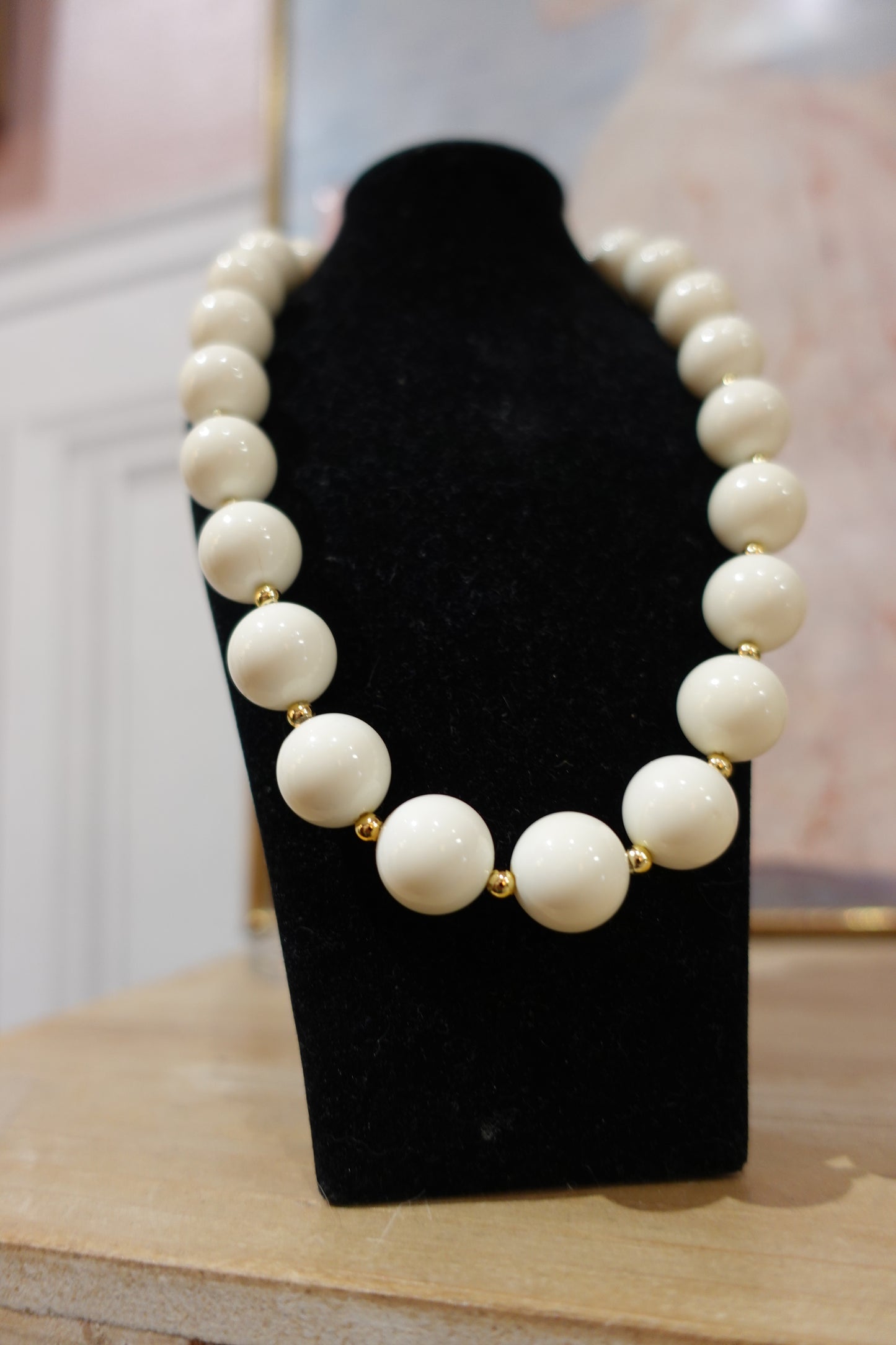Collier vintage en perles blanches – Années 80 – 45 cm