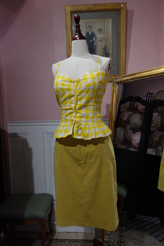 Jupe Vintage en Suédine Jaune Soleil - Coupe Droite & Surpiqûres