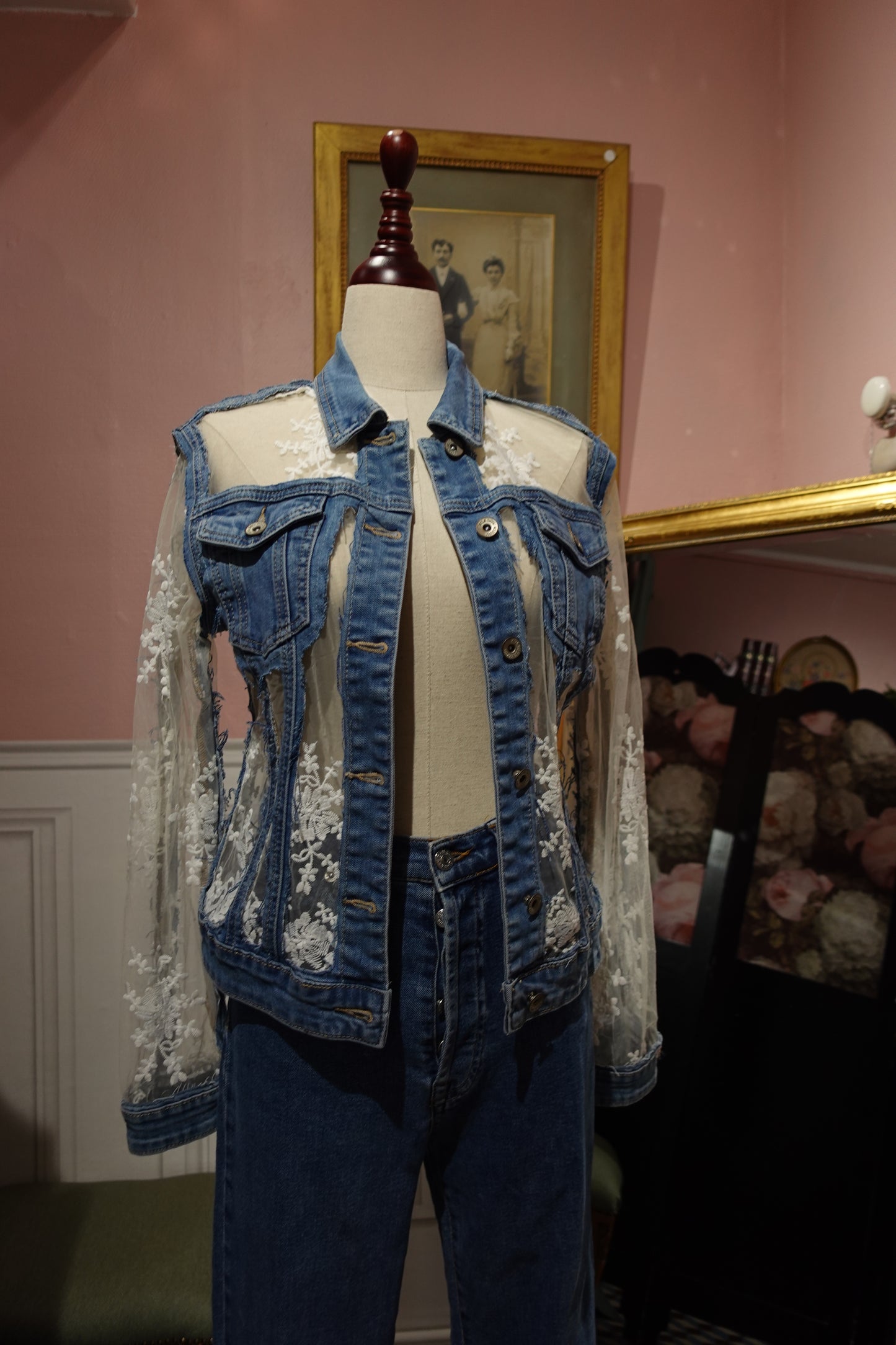 Veste en Jean & Dentelle Vintage - Jeux de Transparence - Taille S