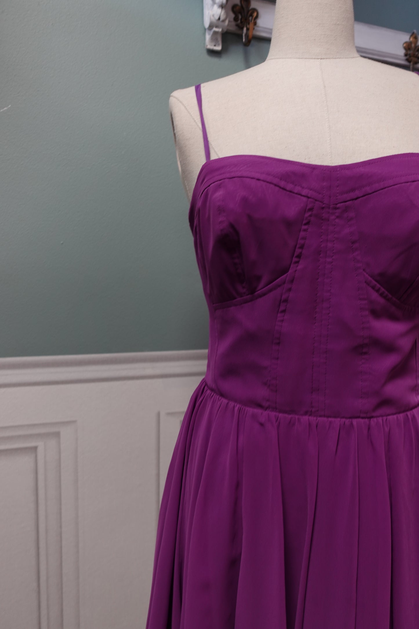 Robe Guess violette – Coupe bustier – Taille S