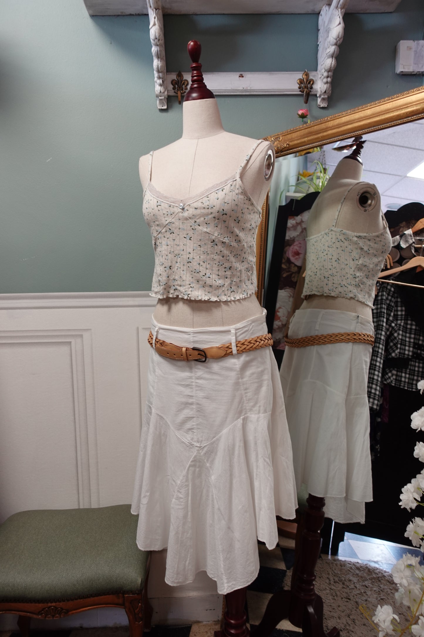 Jupe midi blanche légère à volants – Taille 38