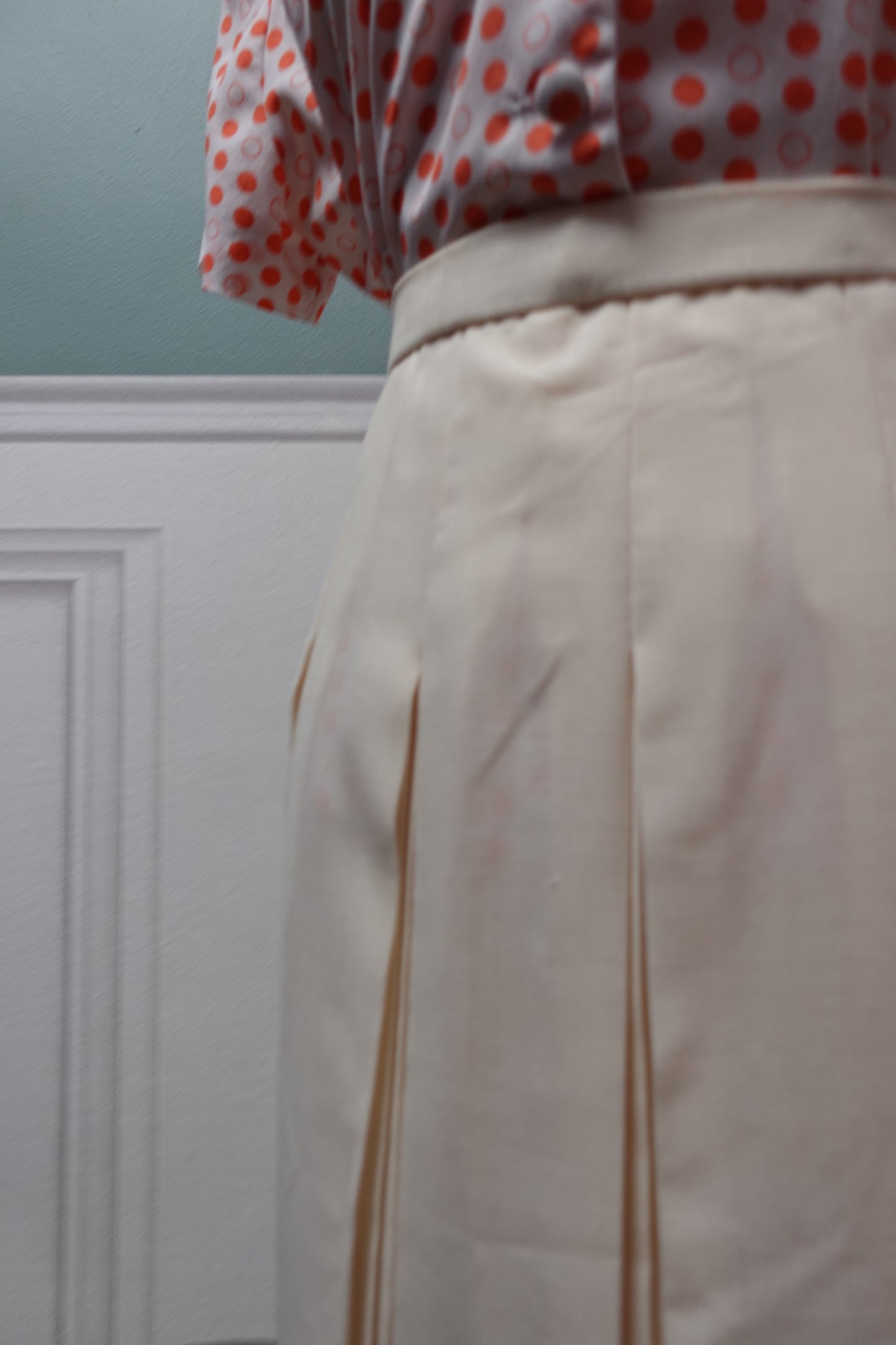 Jupe midi plissée crème vintage – Fait main