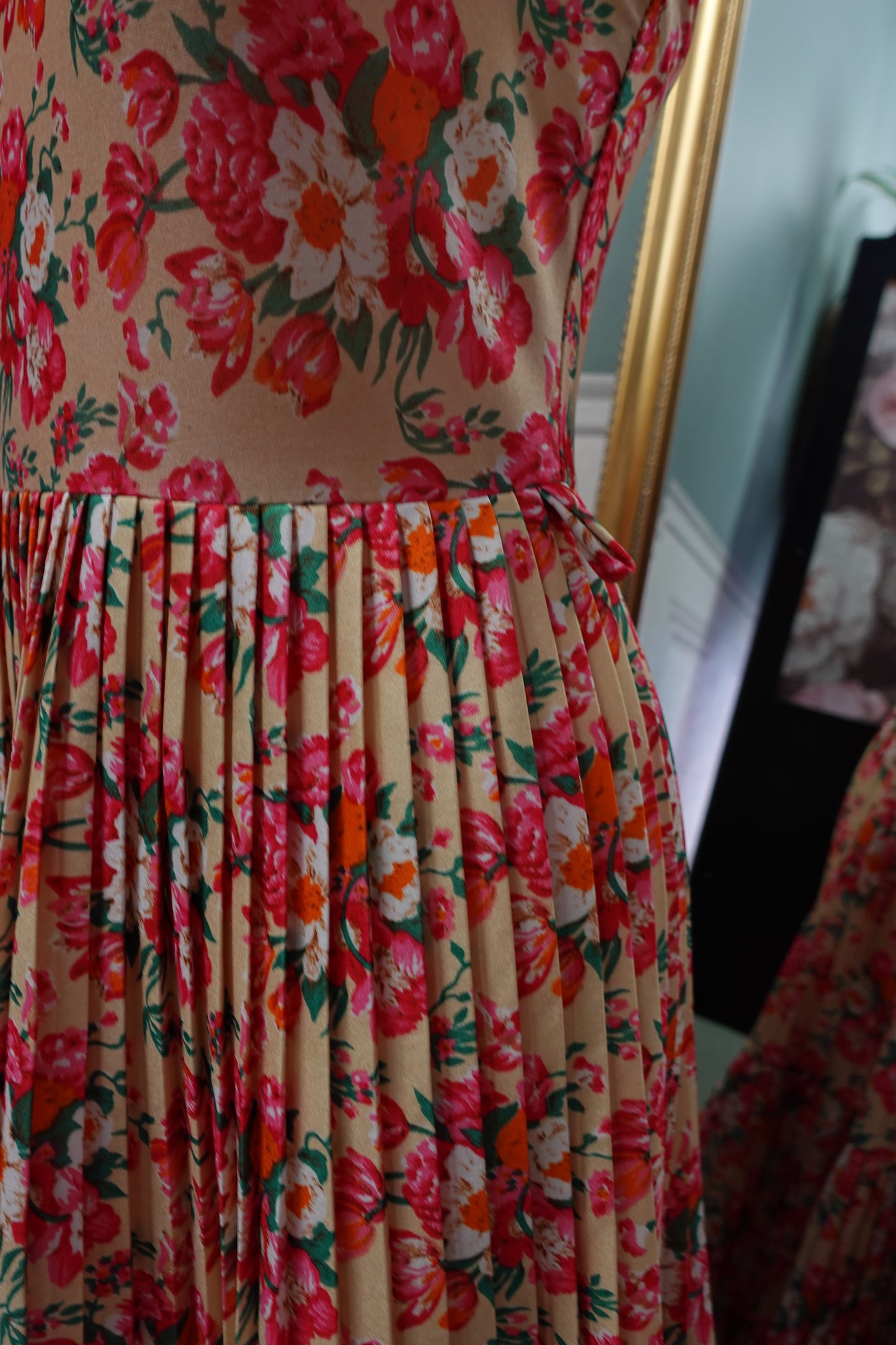 Robe midi dos nu plissée – Imprimé Floral John Rag Vintage