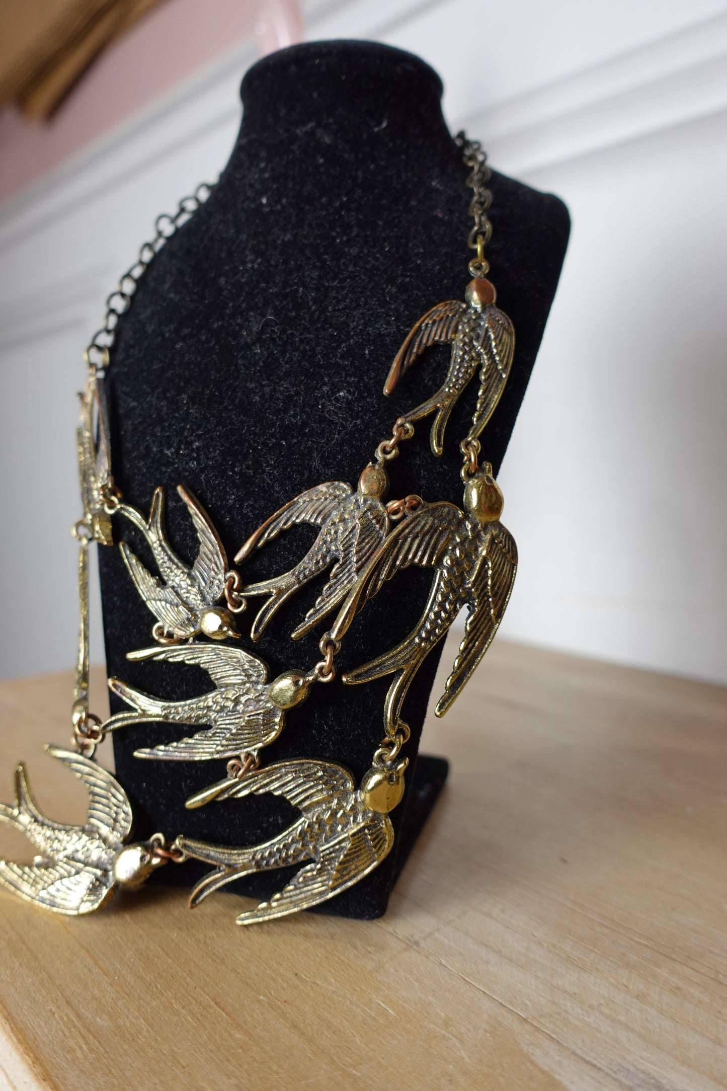 Collier vintage Hirondelles en métal doré