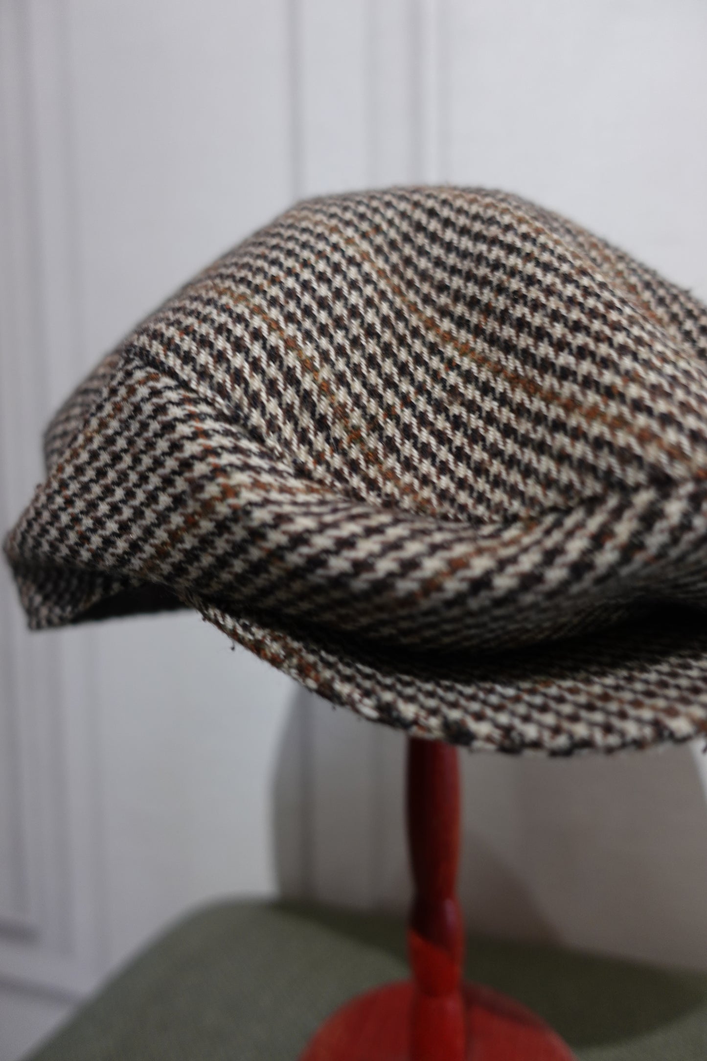 Casquette Gavroche Vintage en Laine - Motif Chevrons Marron