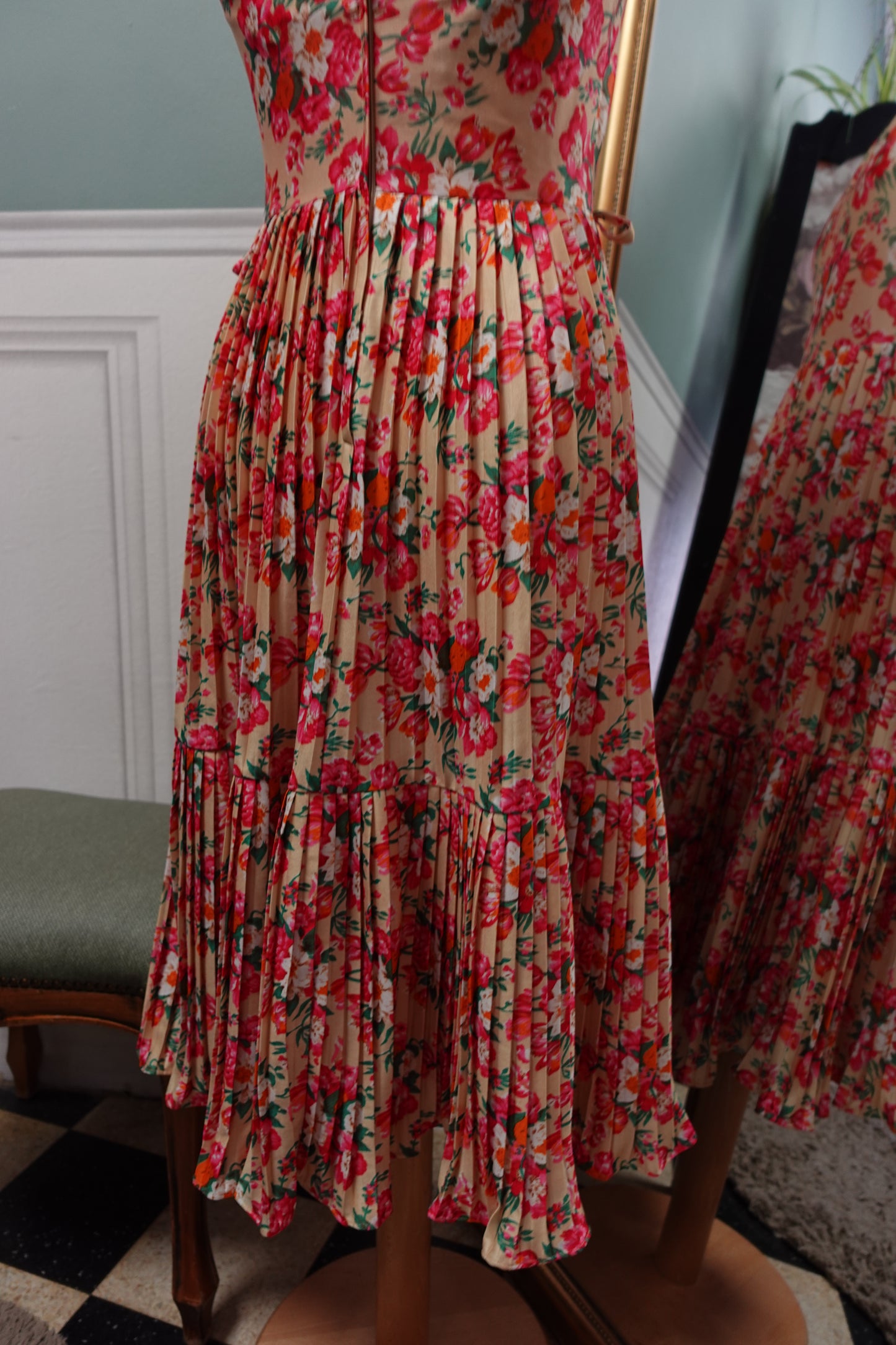 Robe midi dos nu plissée – Imprimé Floral John Rag Vintage
