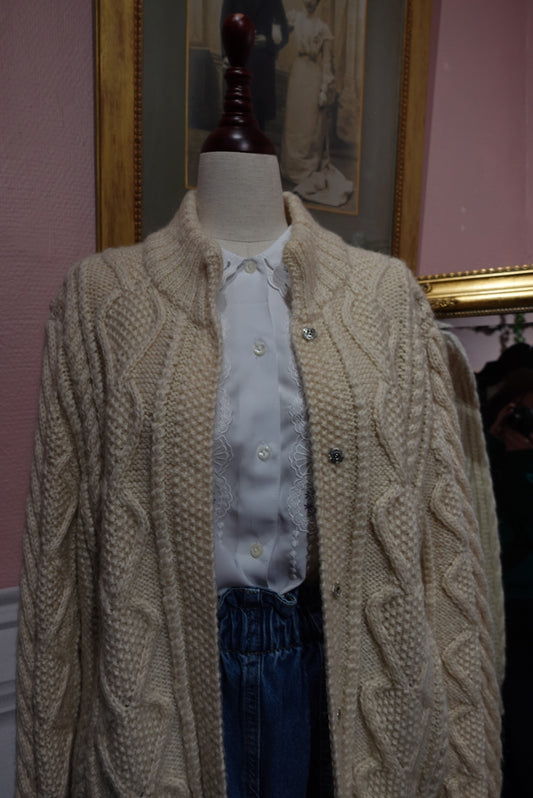 Gilet Vintage Fait Main en Grosse Maille Torsadée - Beige Avoine