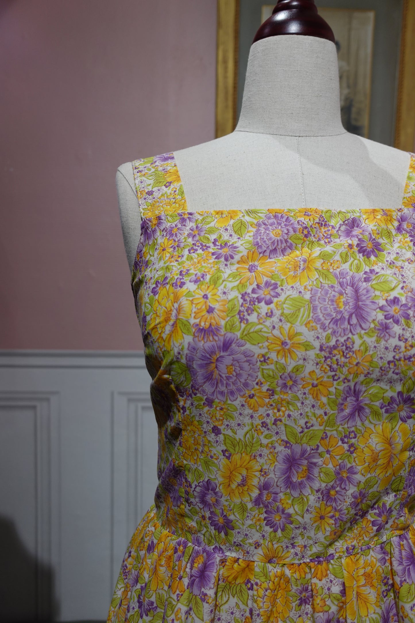 Robe fleurie vintage jaune & violette