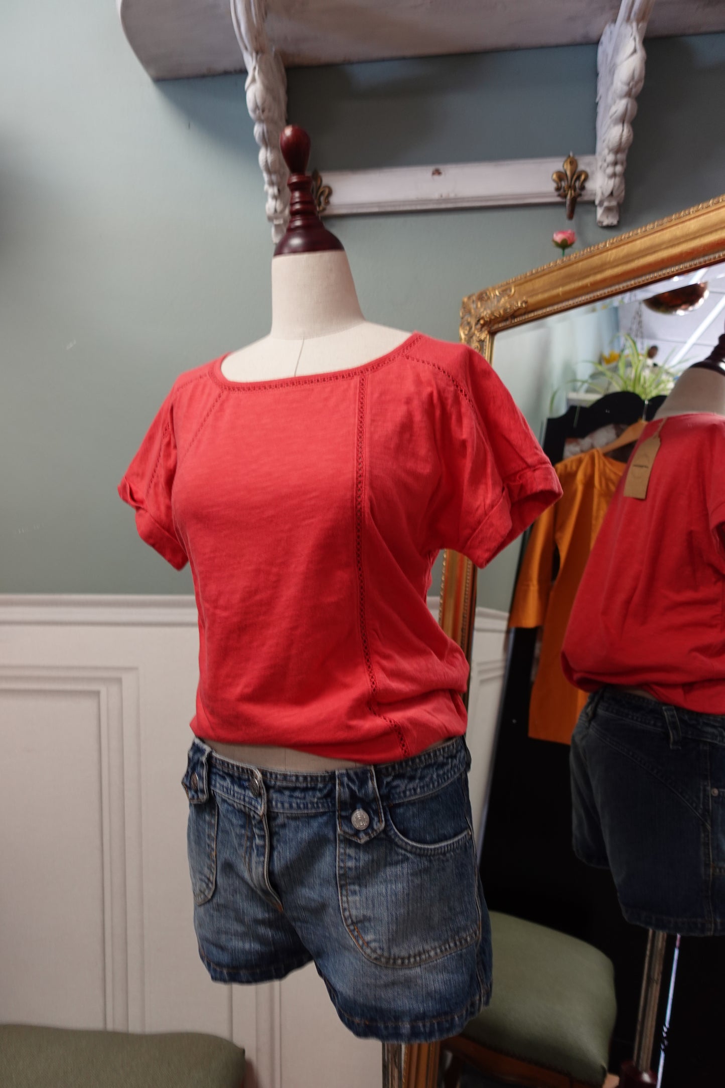 T-shirt Rouge Corail Comptoir des Cotonniers – Détails Dentelle Échelle (Taille S)