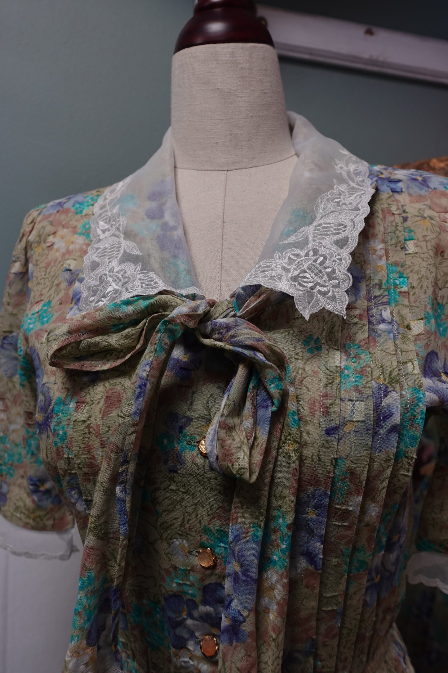 Robe Vintage "Belle Vogue" – Édition Tokyo – 100% Cupro