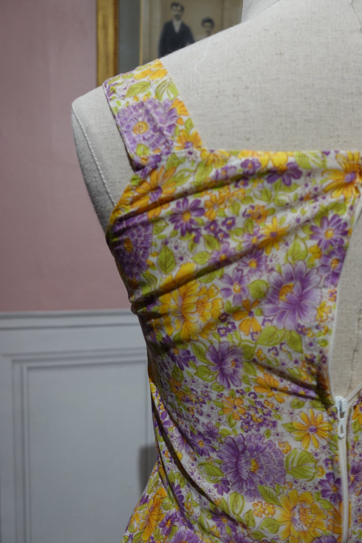 Robe fleurie vintage jaune & violette