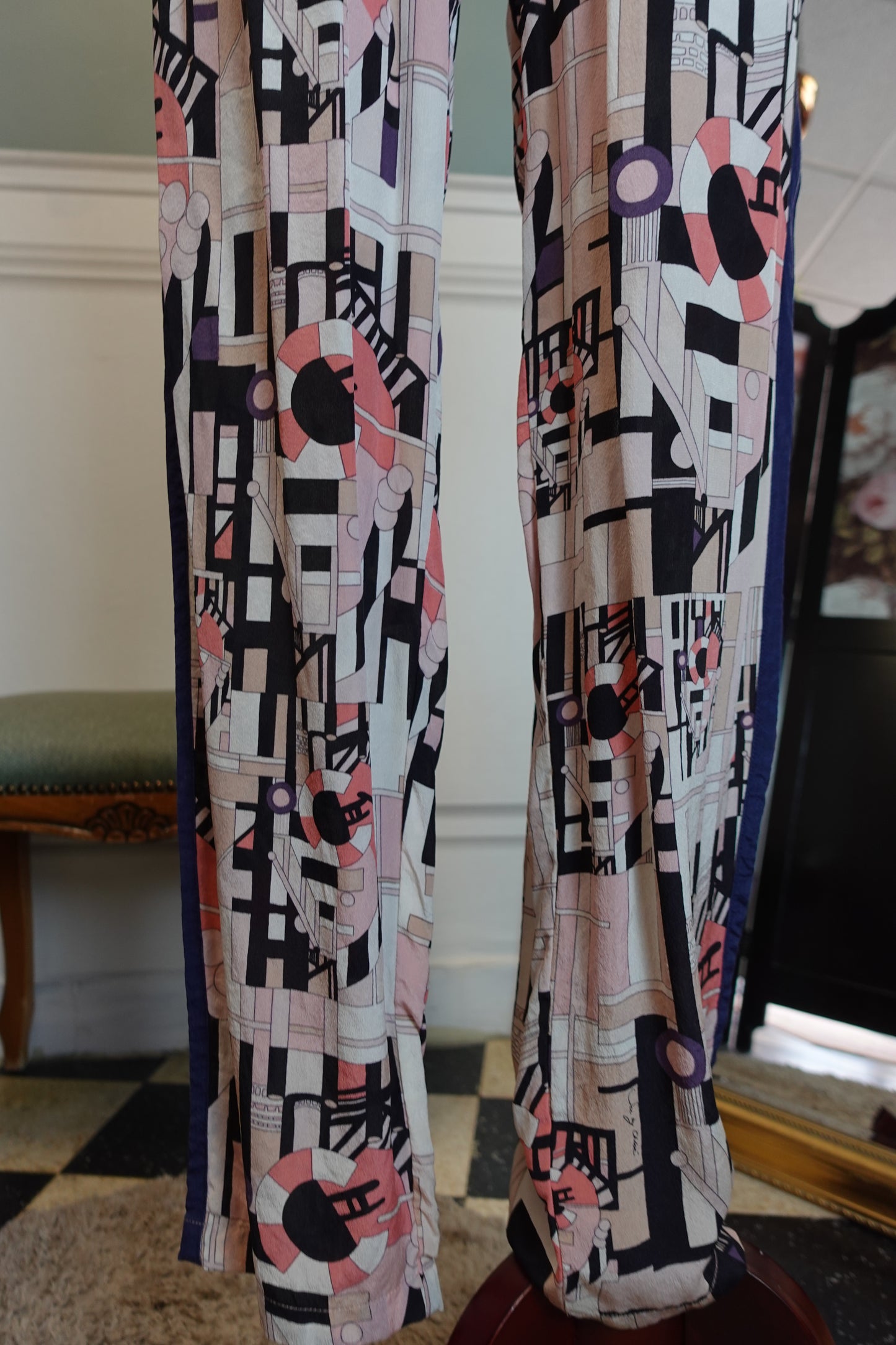 Pantalon vintage See by Chloé en soie à motifs graphiques