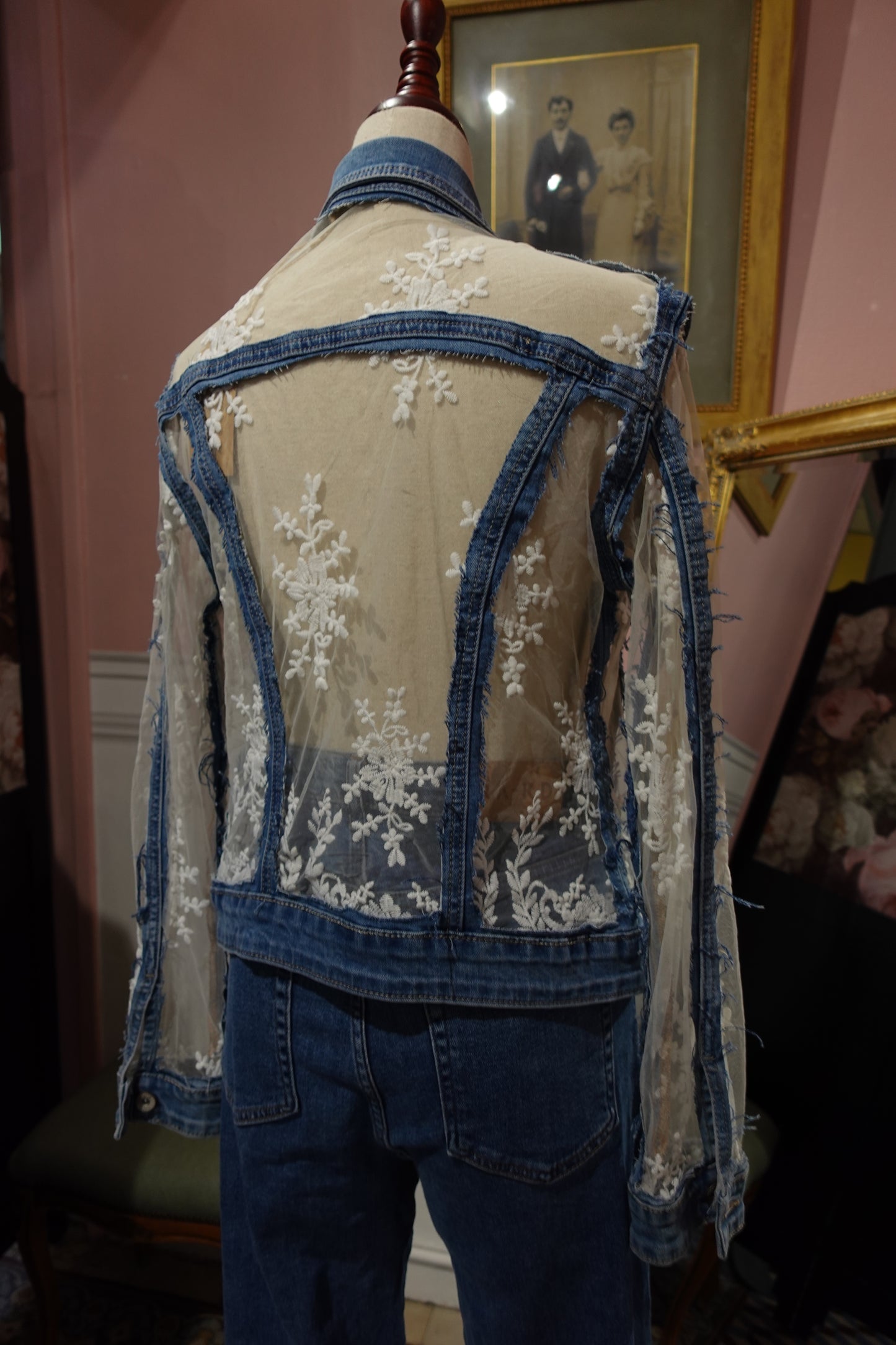 Veste en Jean & Dentelle Vintage - Jeux de Transparence - Taille S