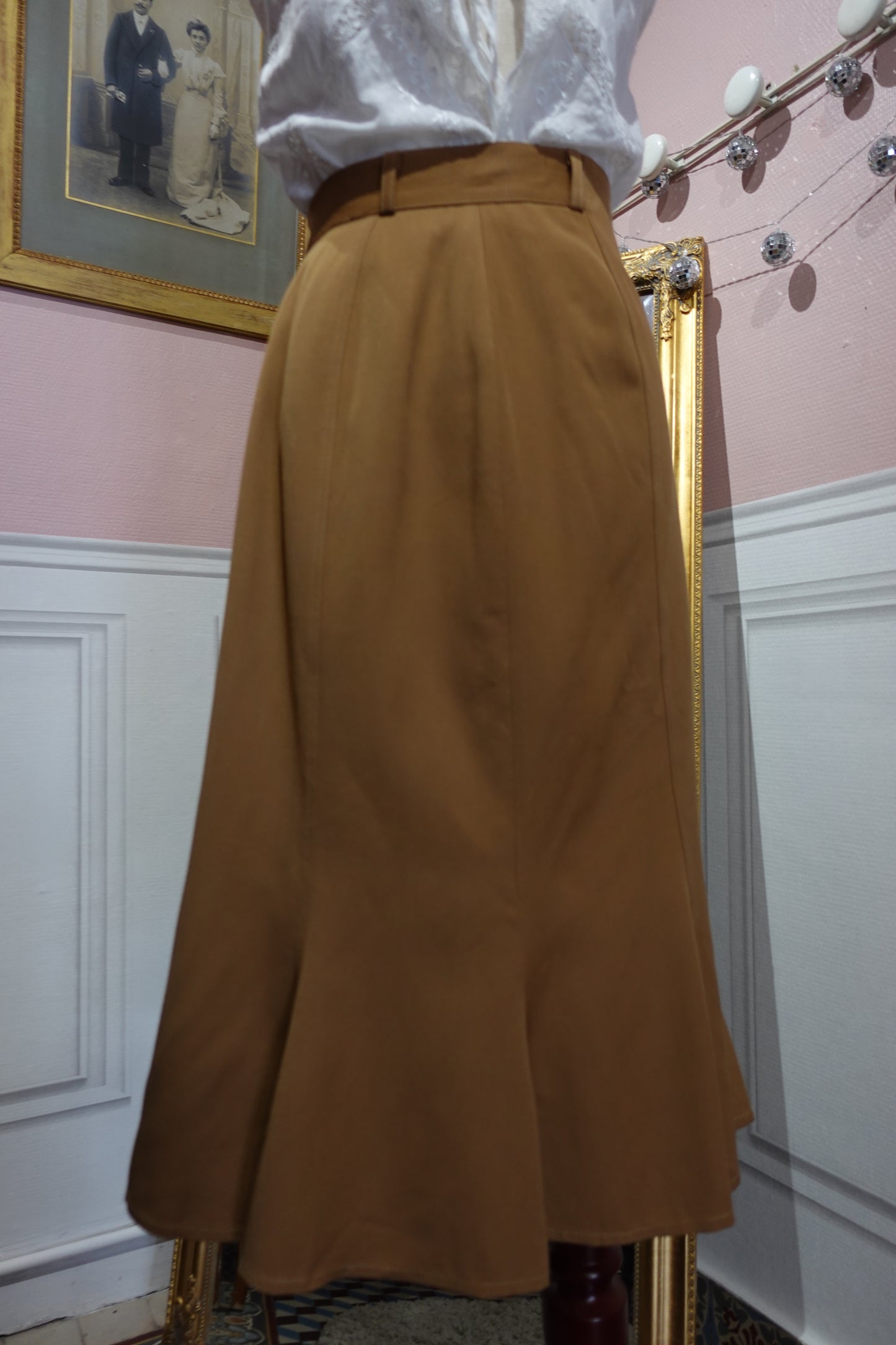 La Jupe Évasée en Laine "Maison Rodier" – Camel