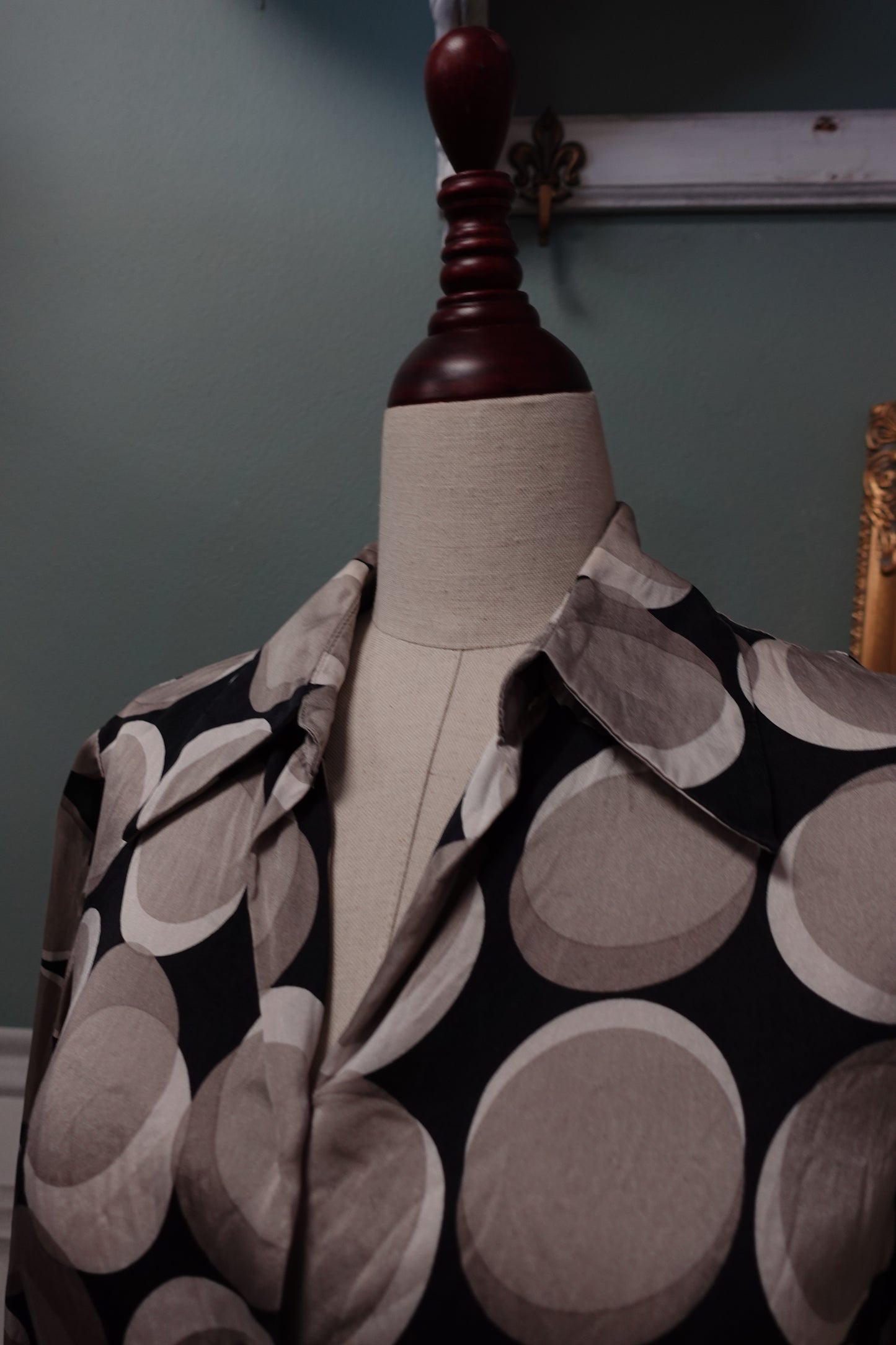 Chemise Caroll 100 % soie Made in France imprimé graphique T36
