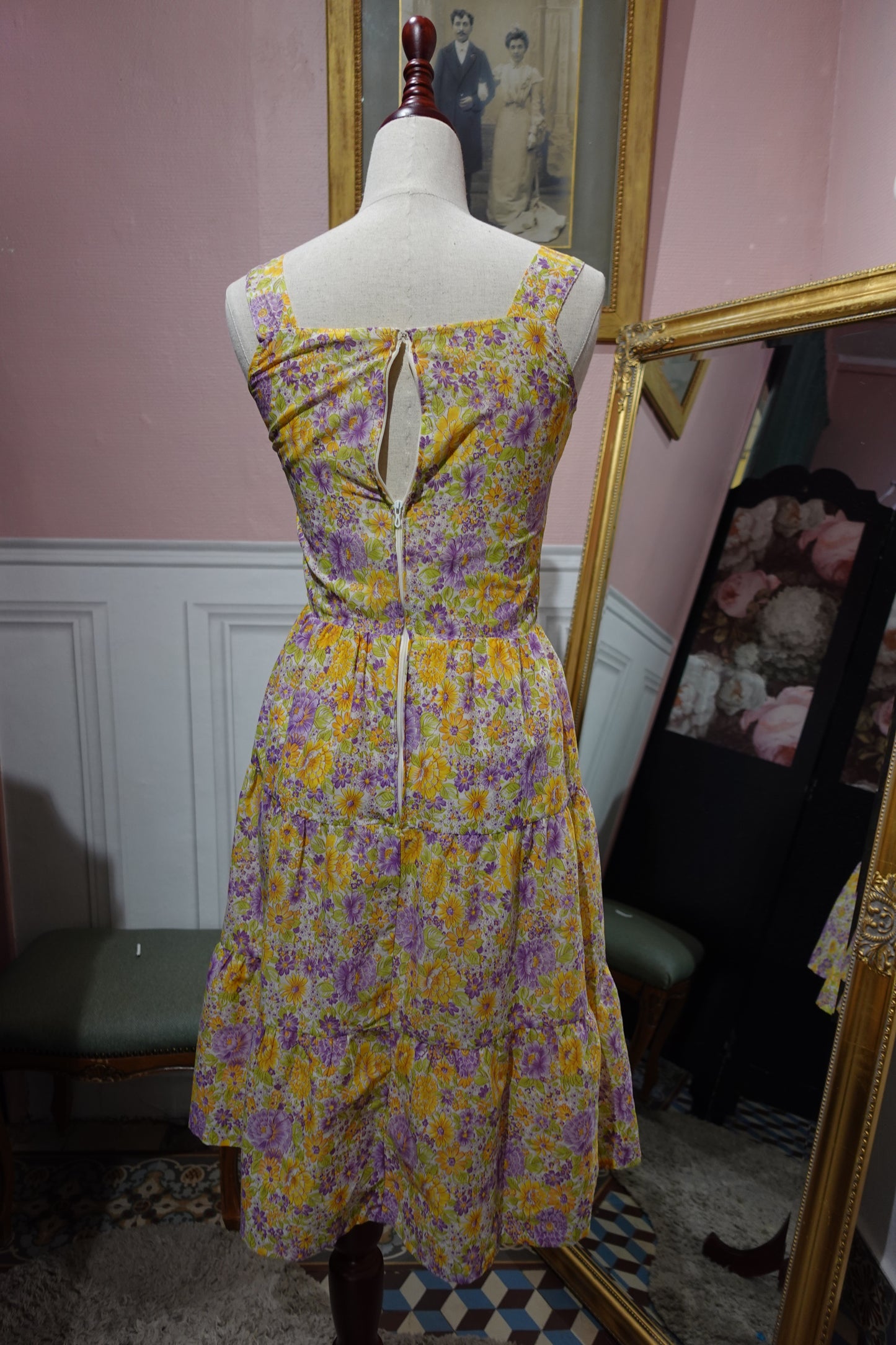Robe fleurie vintage jaune & violette