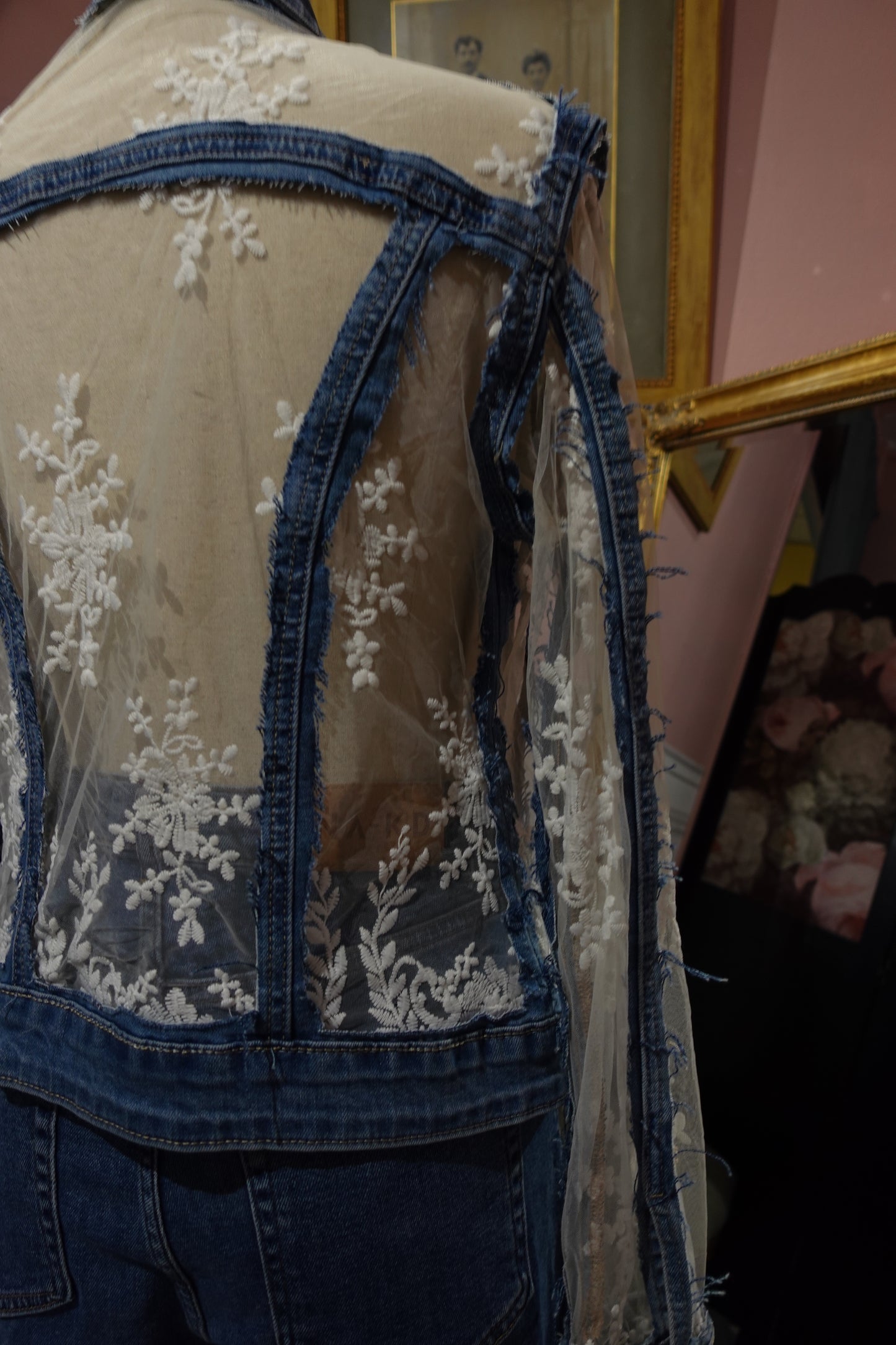 Veste en Jean & Dentelle Vintage - Jeux de Transparence - Taille S