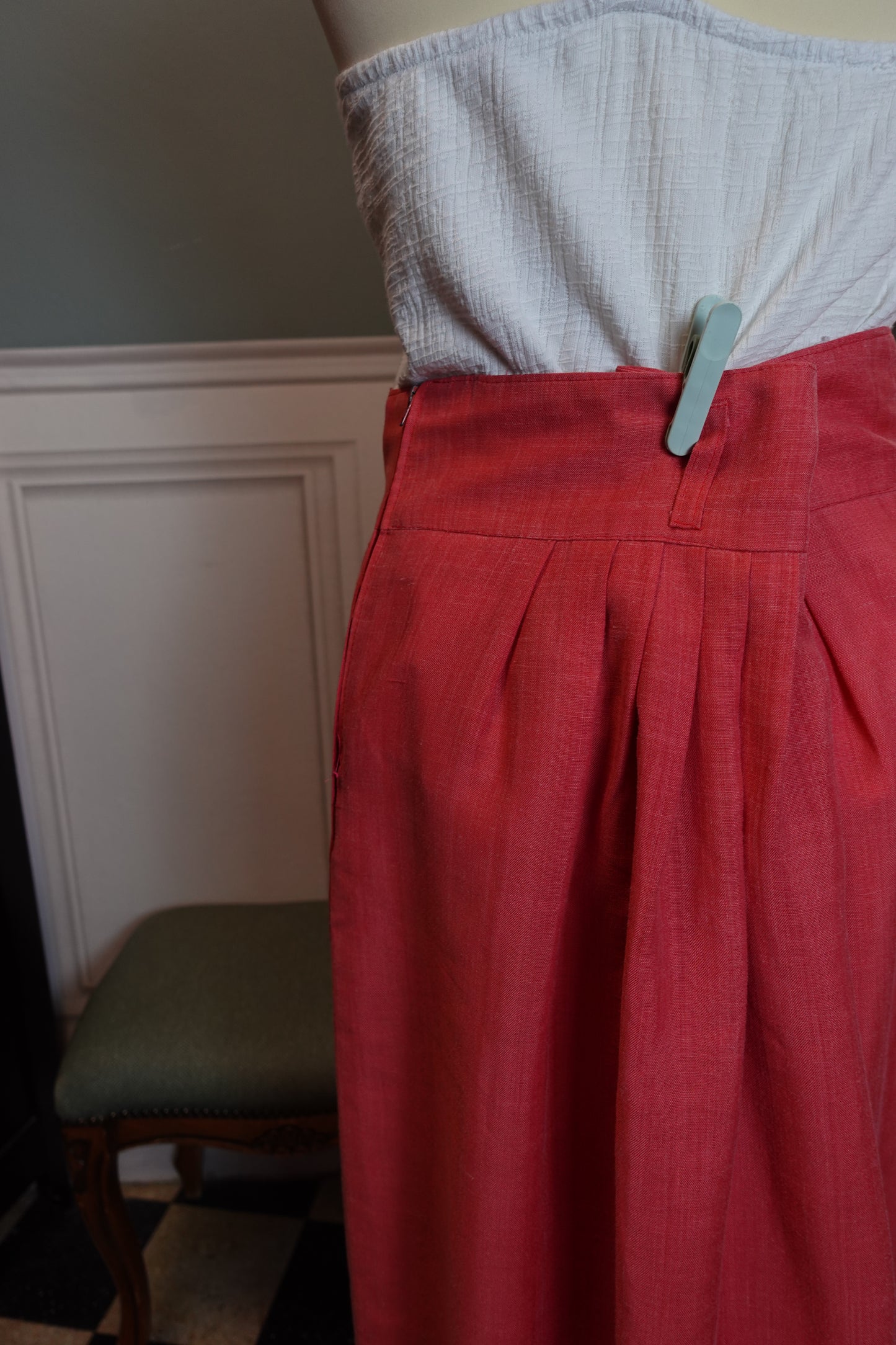 Jupe vintage rose taille haute en lin mélangé