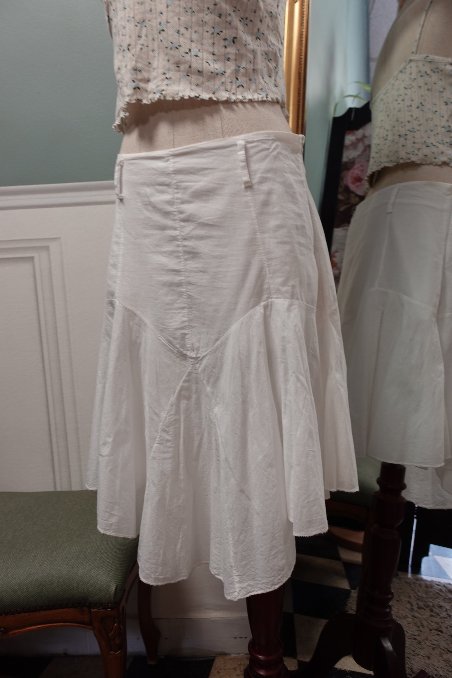 Jupe midi blanche légère à volants – Taille 38