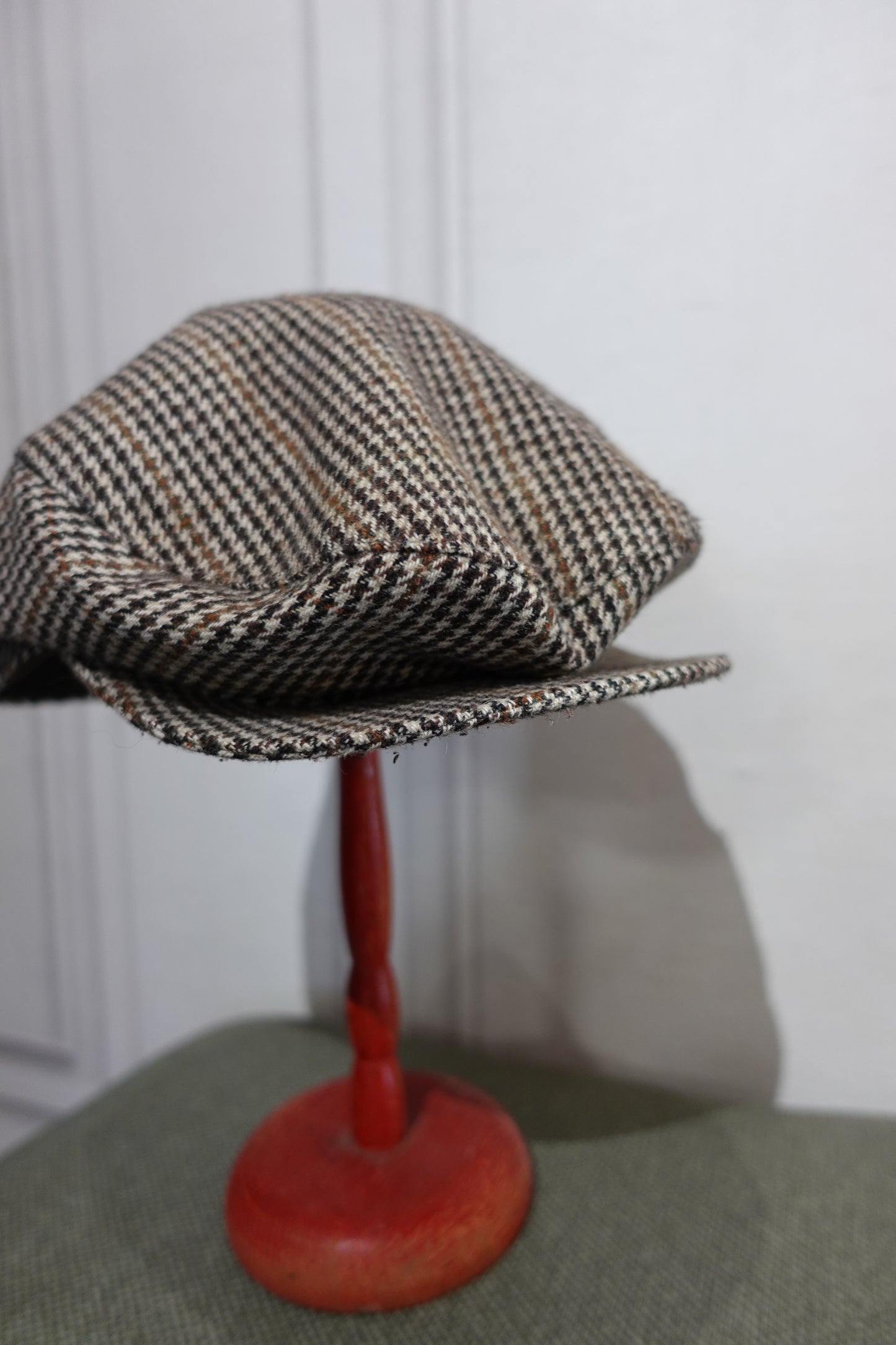 Casquette Gavroche Vintage en Laine - Motif Chevrons Marron
