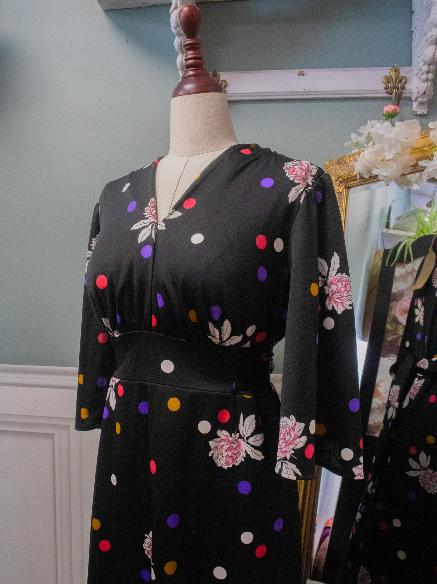 : Robe Maxi "Flora & Dots" à Liens Ajustables — Archive Vintage Bohème