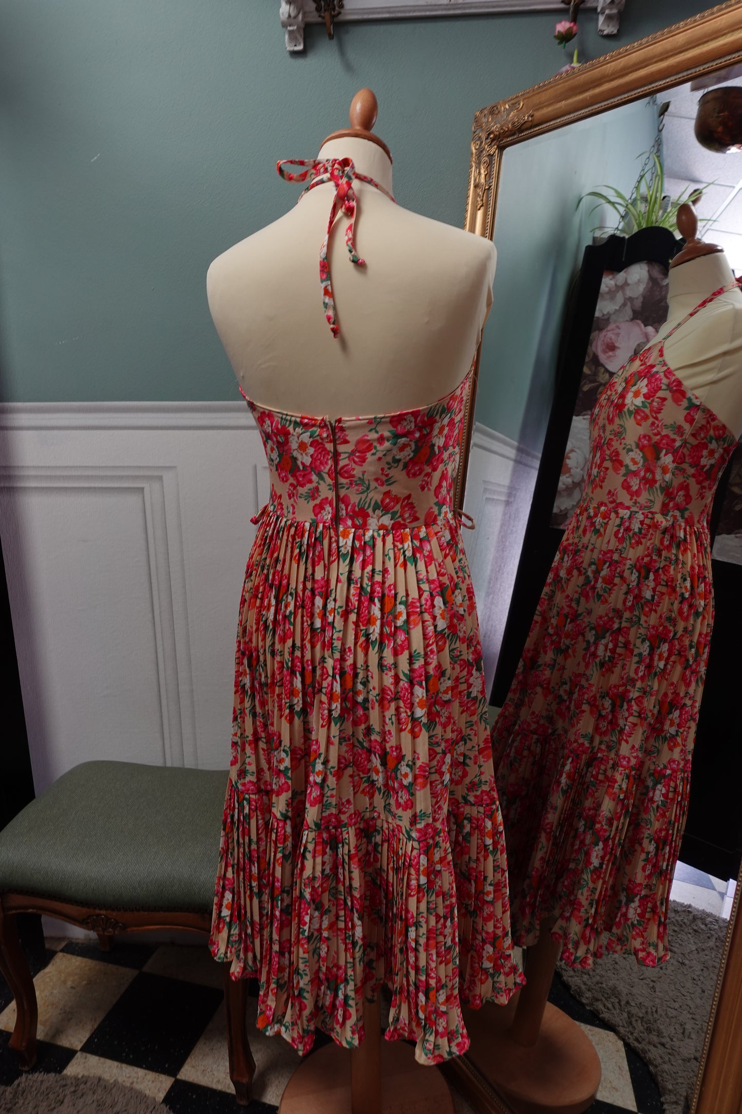 Robe midi dos nu plissée – Imprimé Floral John Rag Vintage