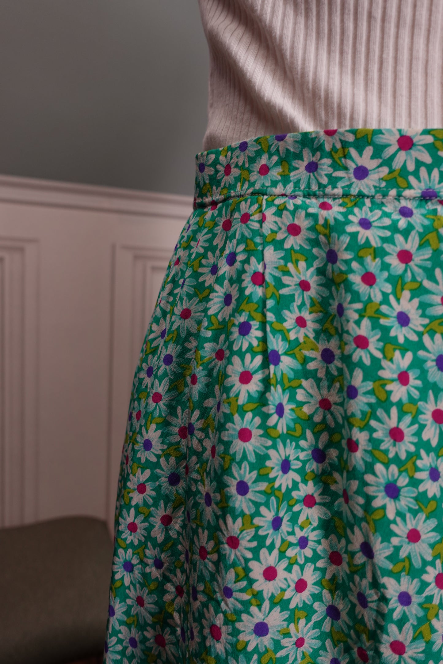 Jupe vintage verte à fleurs – Mi-longue doublée