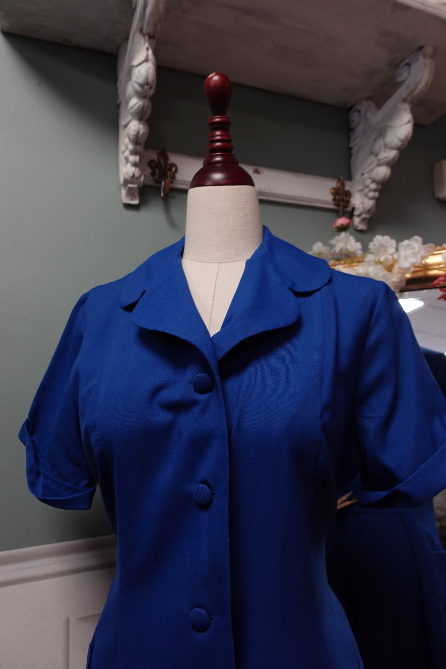 Robe Trapèze Rétro Bleu Roi & Surpiqûres Contrasto