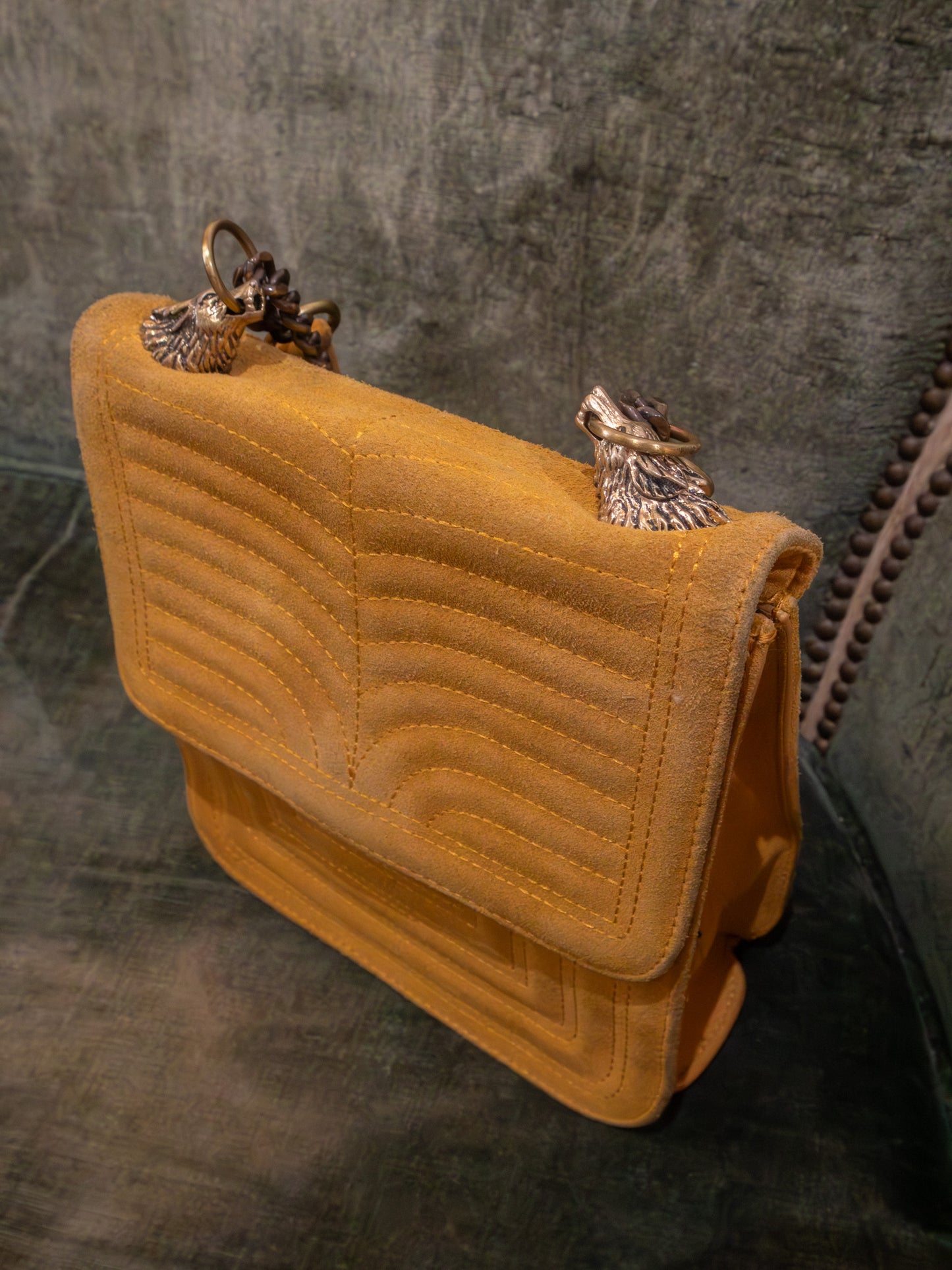 Sac Bandoulière "Wolf" en Cuir Grainé Jaune Safran — Archives Zara