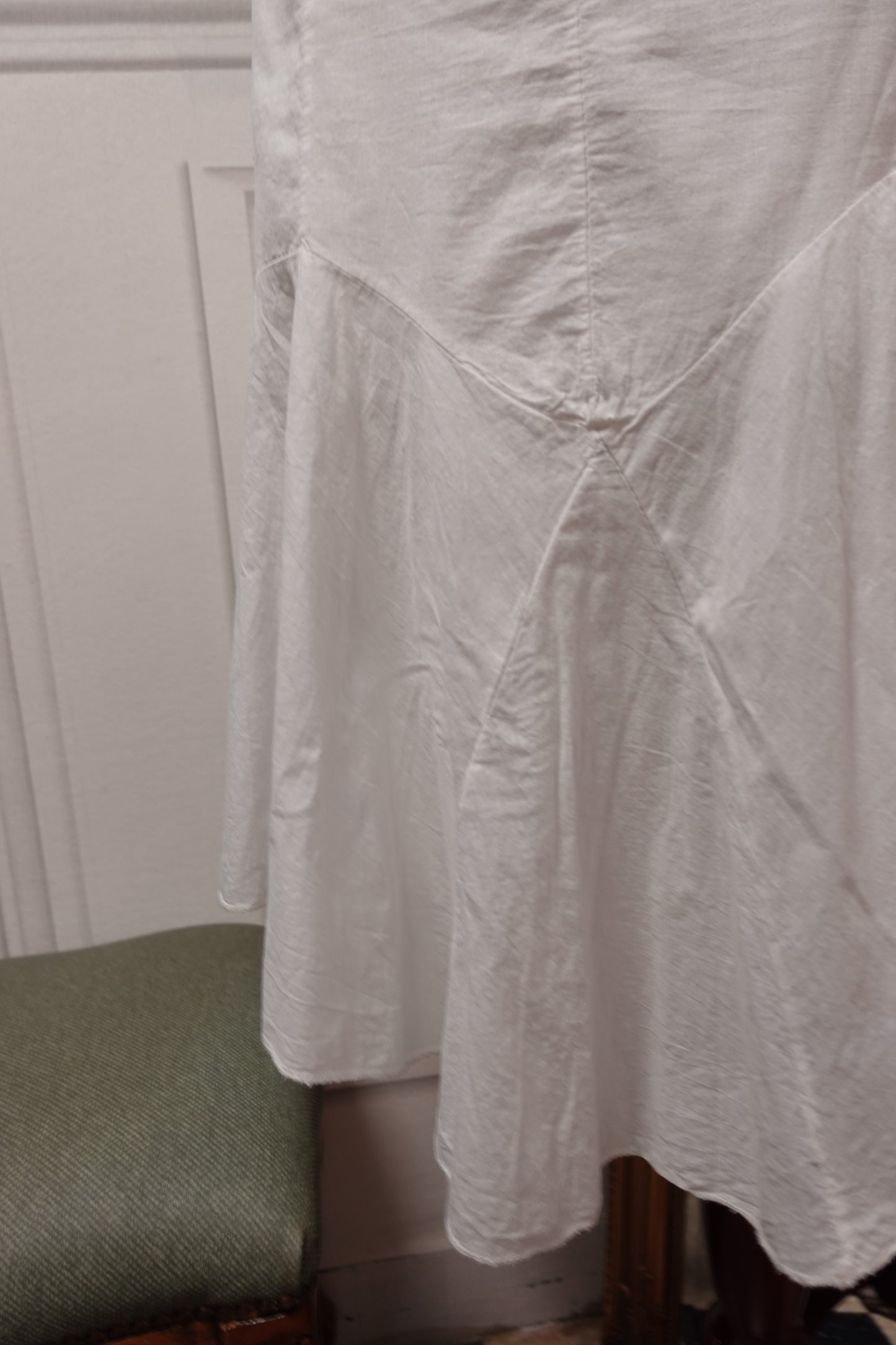 Jupe midi blanche légère à volants – Taille 38