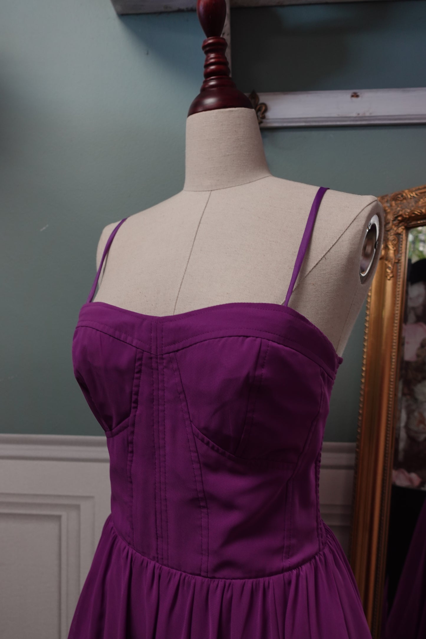 Robe Guess violette – Coupe bustier – Taille S