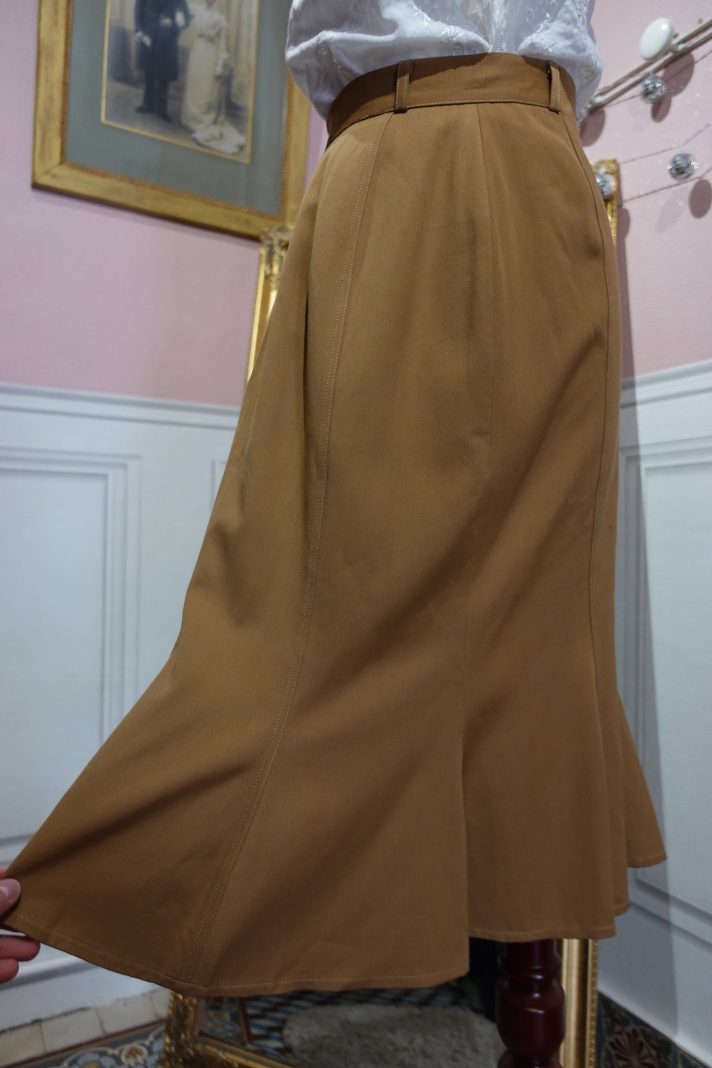 La Jupe Évasée en Laine "Maison Rodier" – Camel