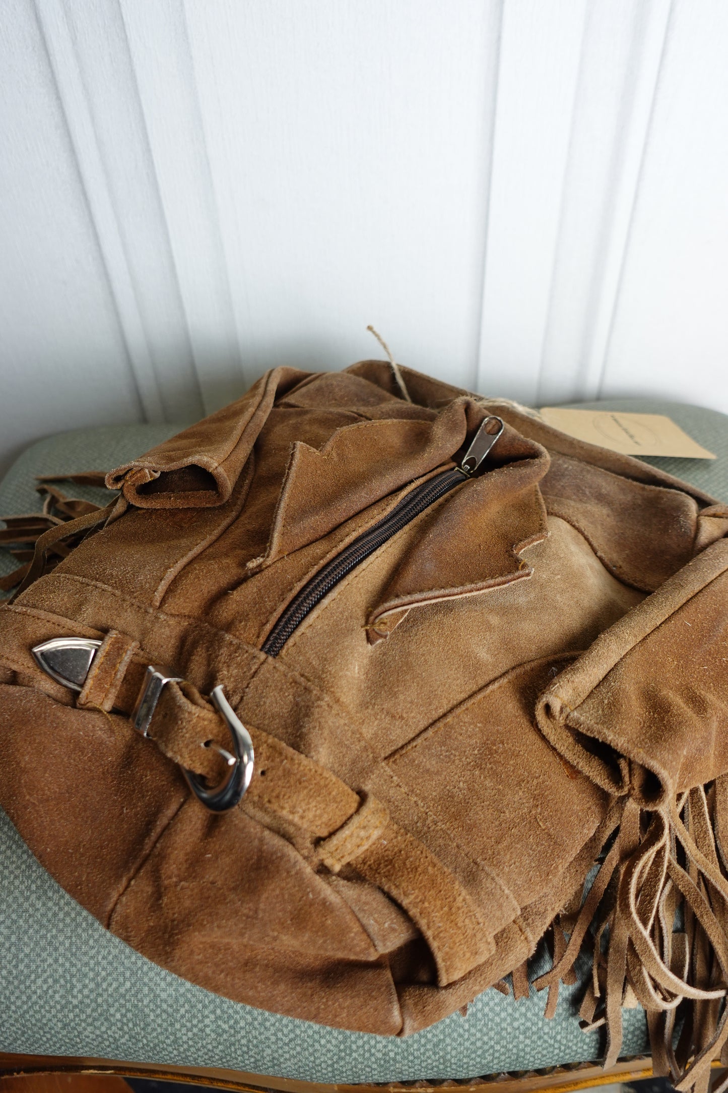 Sac bandoulière vintage en cuir suédé – Design veste western