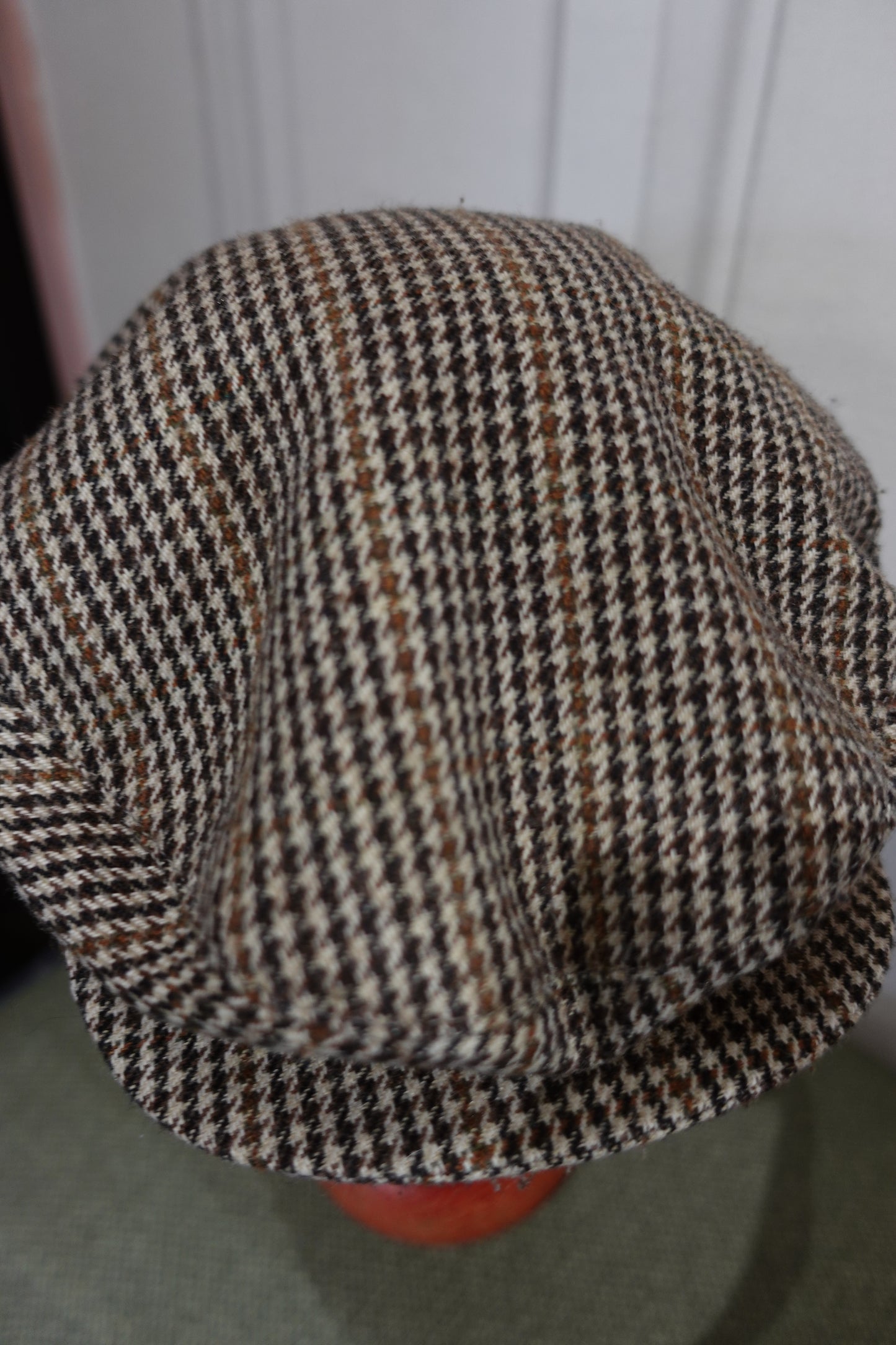 Casquette Gavroche Vintage en Laine - Motif Chevrons Marron