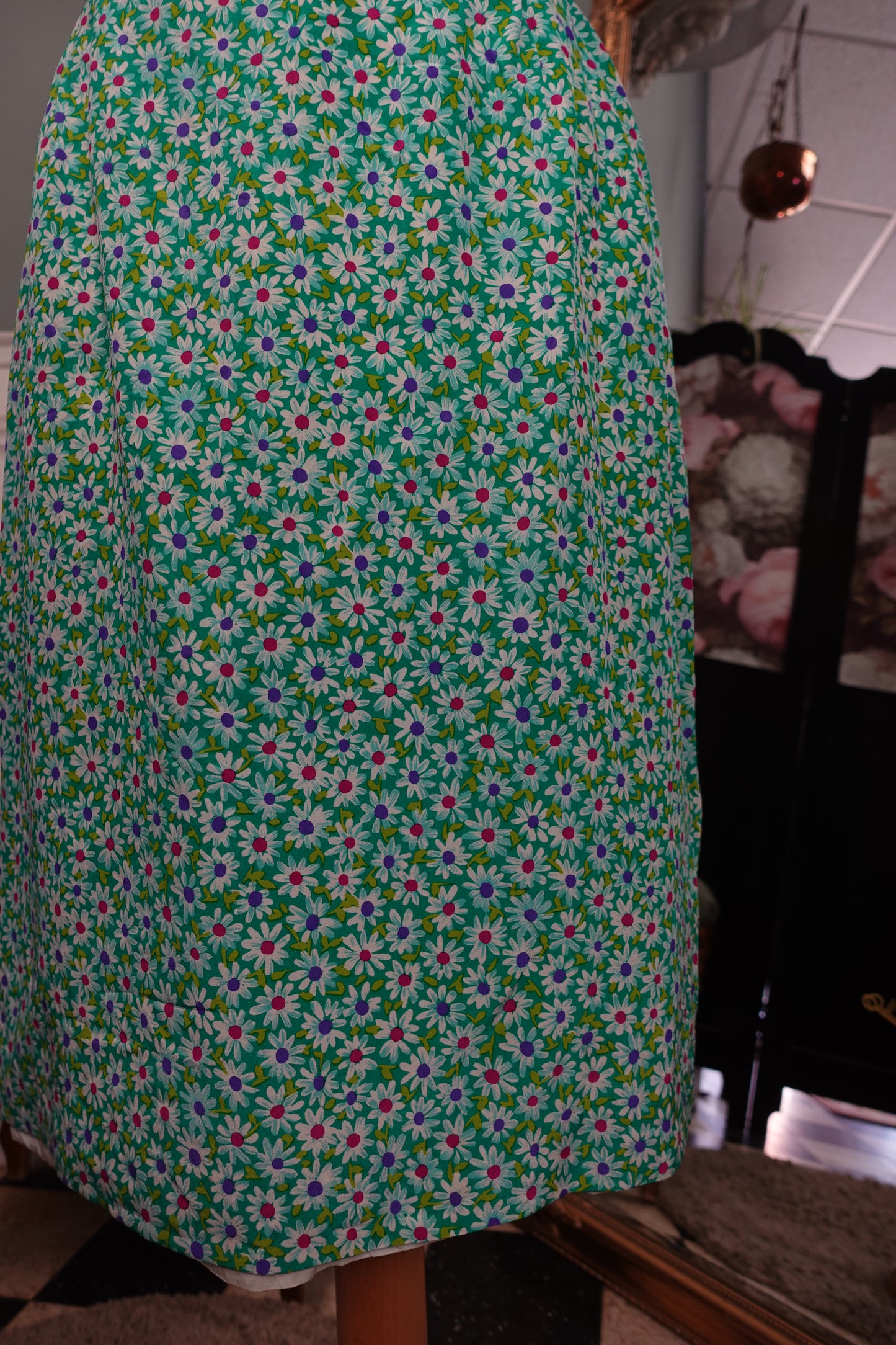 Jupe vintage verte à fleurs – Mi-longue doublée