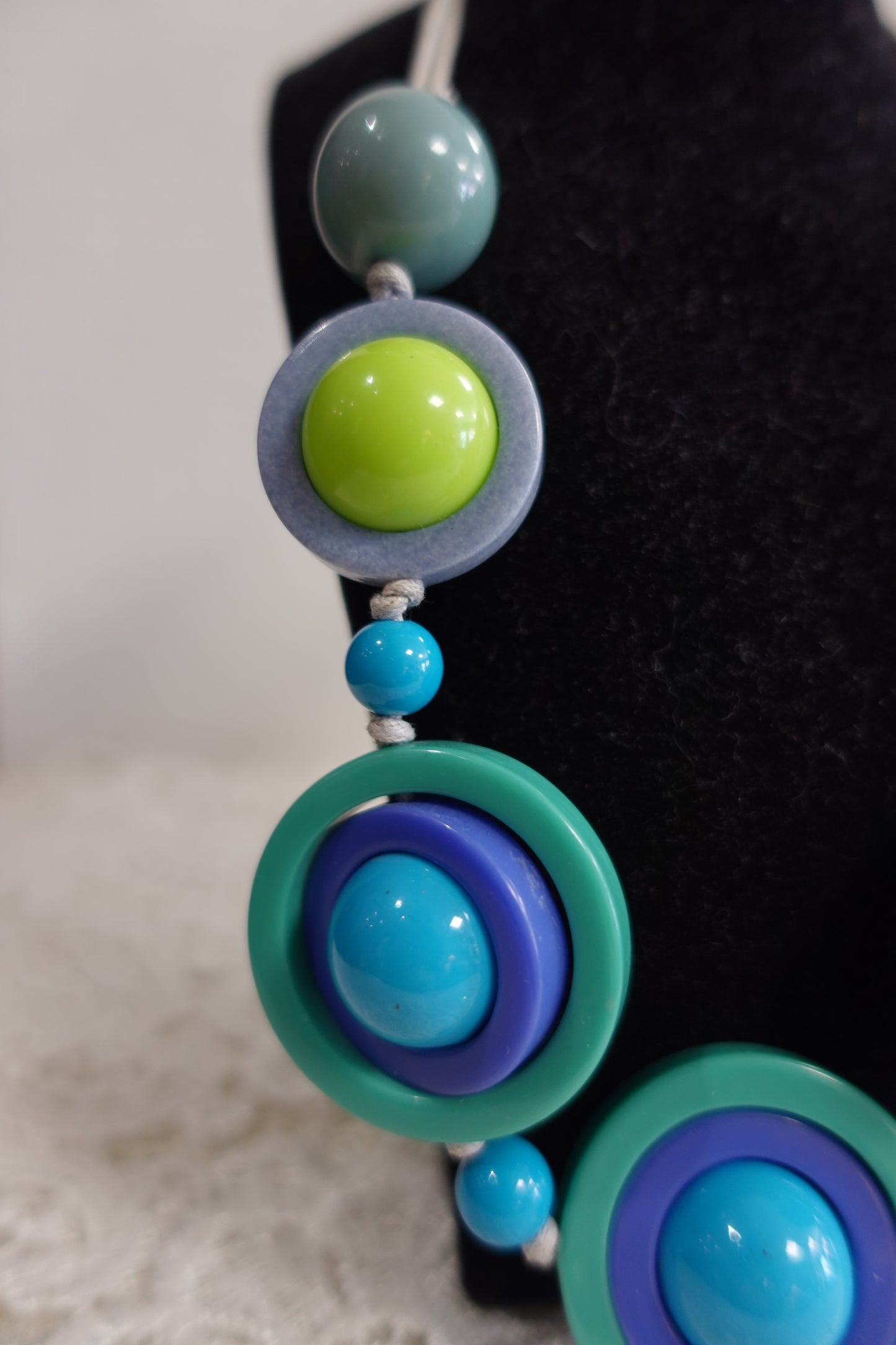 Collier "Galaxie Pop" Orbitant - Design 80s